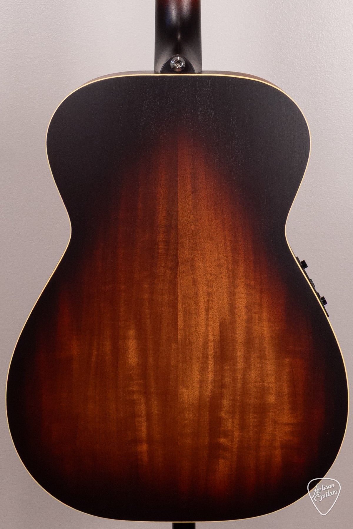 Maton Guitars EBG-808-TE Tommy Emmanuel Custom Sunburst - 17166