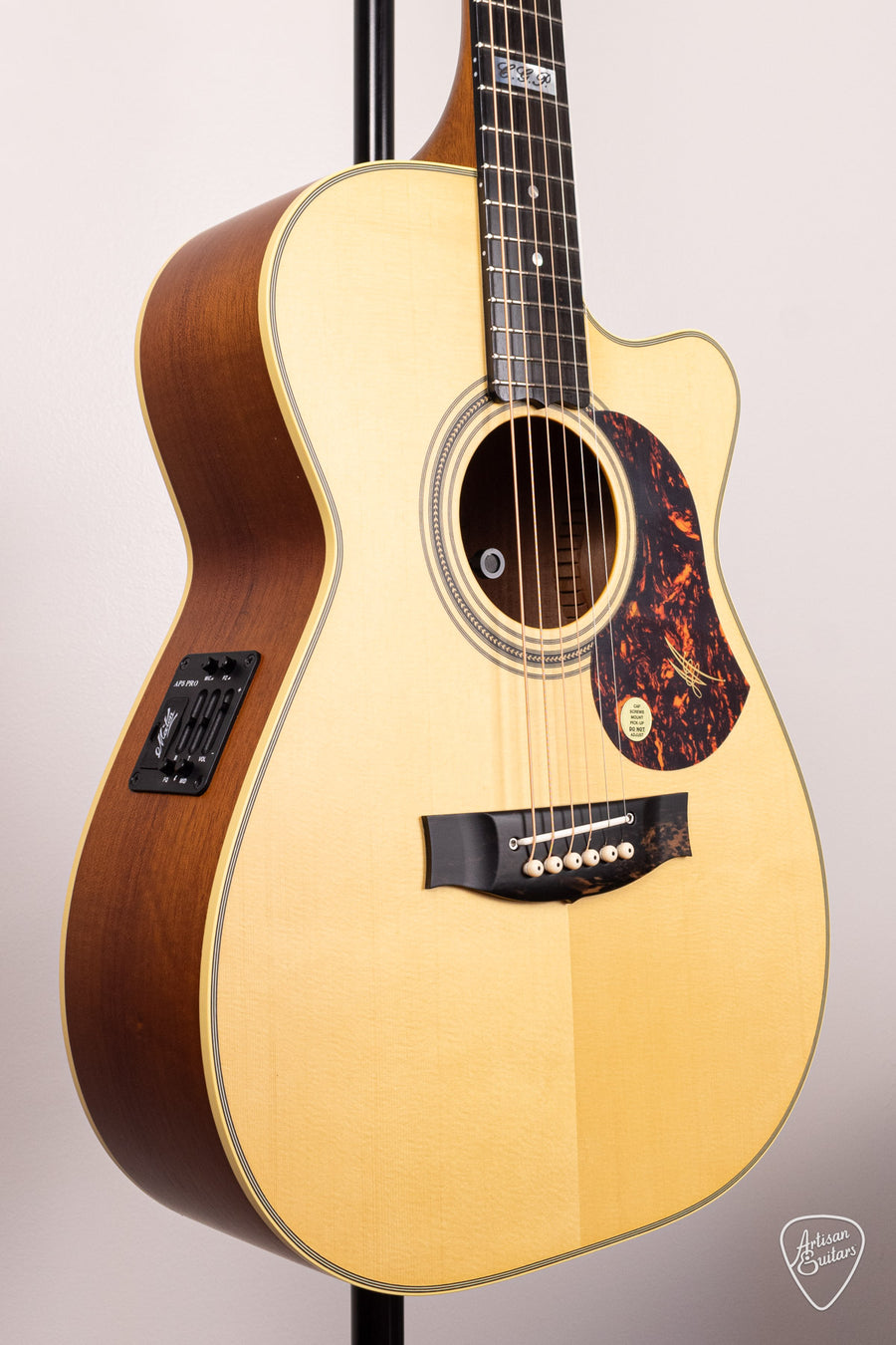 Maton Guitars EBG-808-TEC Tommy Emmanuel Cutaway - 16884