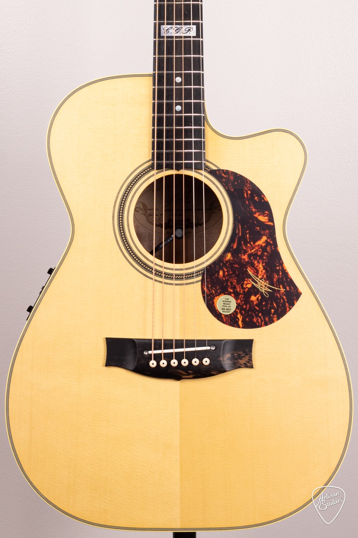 Maton Guitars EBG-808-TEC Tommy Emmanuel Cutaway - 16884