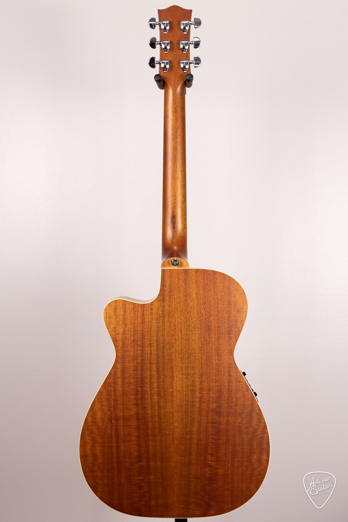 Maton Guitars EBG-808-TEC Tommy Emmanuel Cutaway - 16884