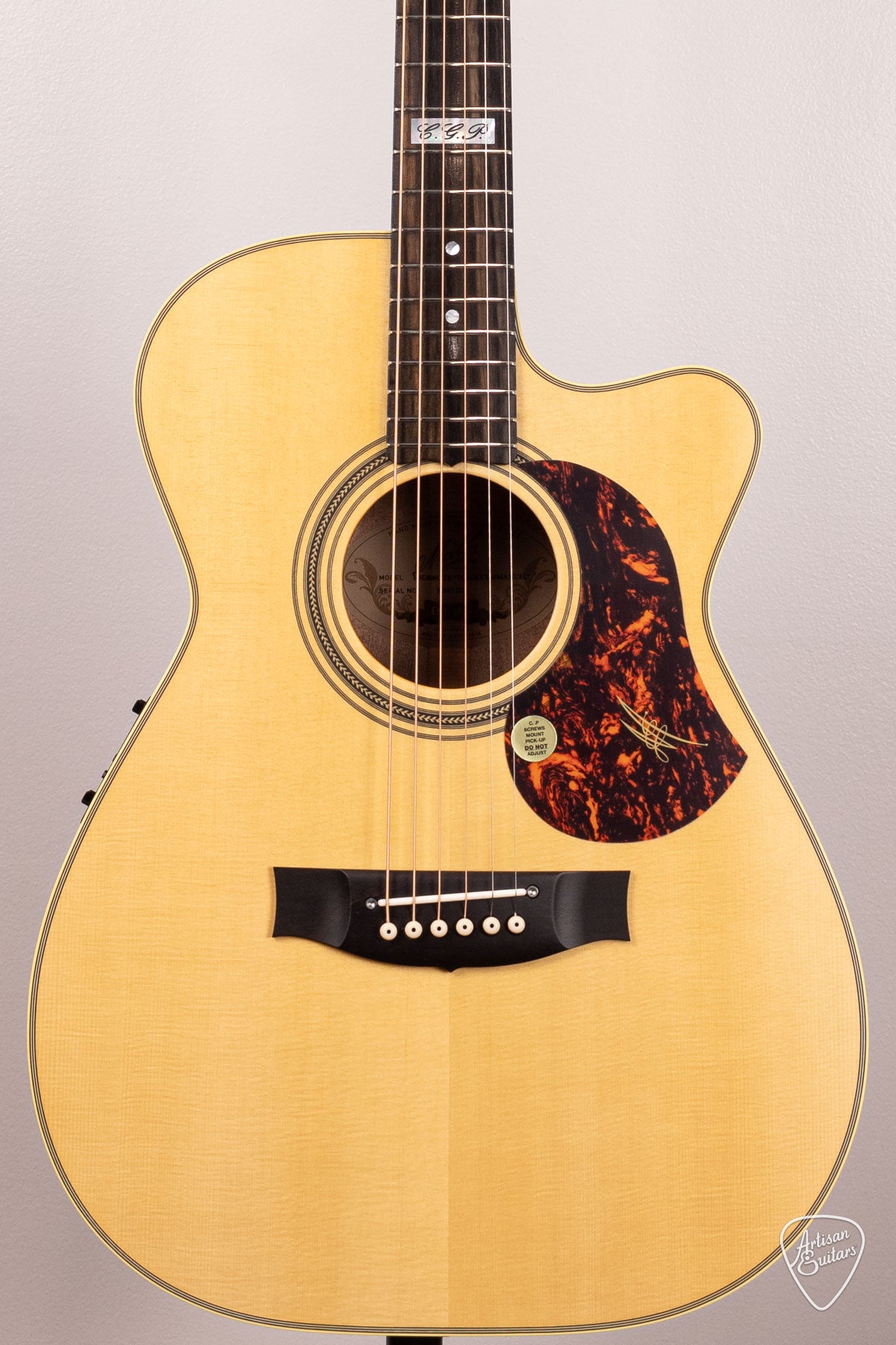 Secret Honey KUROM Collaboration Set up（Maton Guitars EBG-808-TEC 