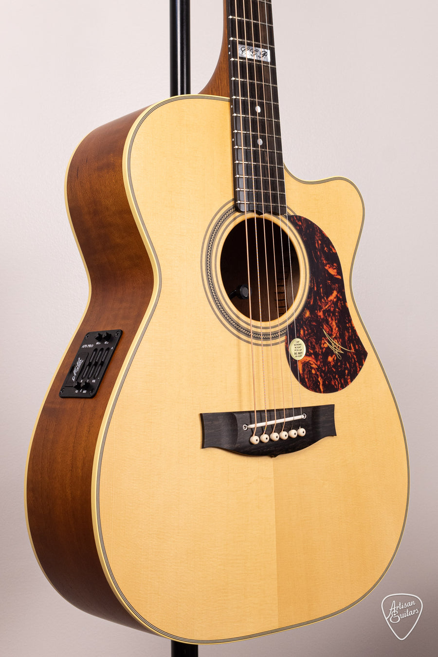 Maton Guitars EBG-808-TEC Tommy Emmanuel Cutaway - 16908