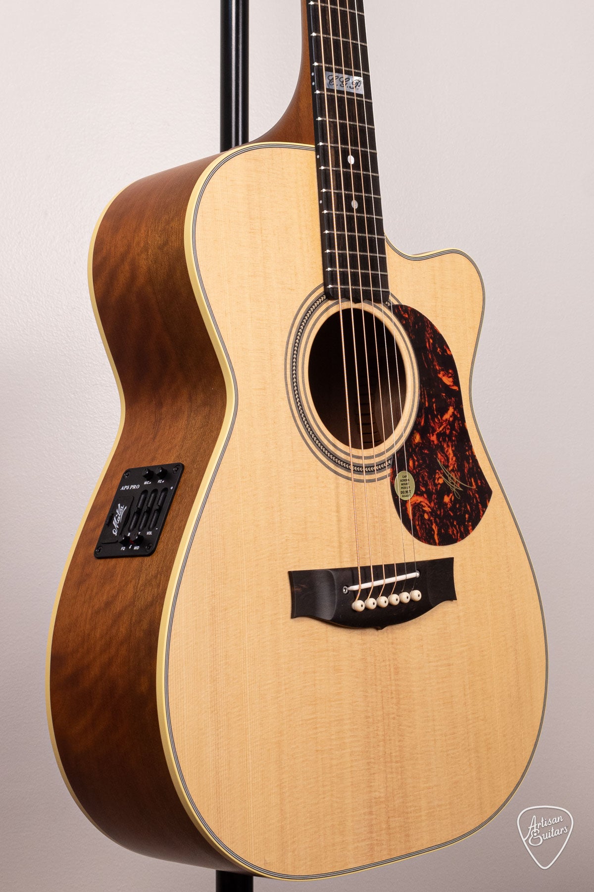 Maton Guitars EBG-808-TEC Tommy Emmanuel Cutaway - 16961