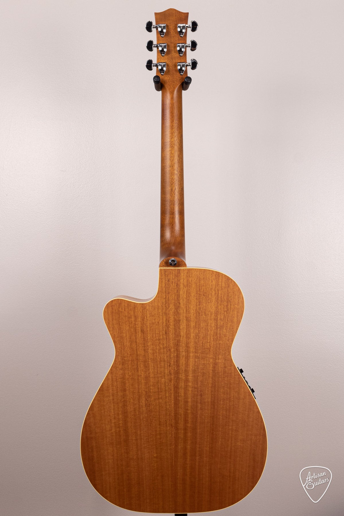 Maton Guitars EBG-808-TEC Tommy Emmanuel Cutaway - 16970