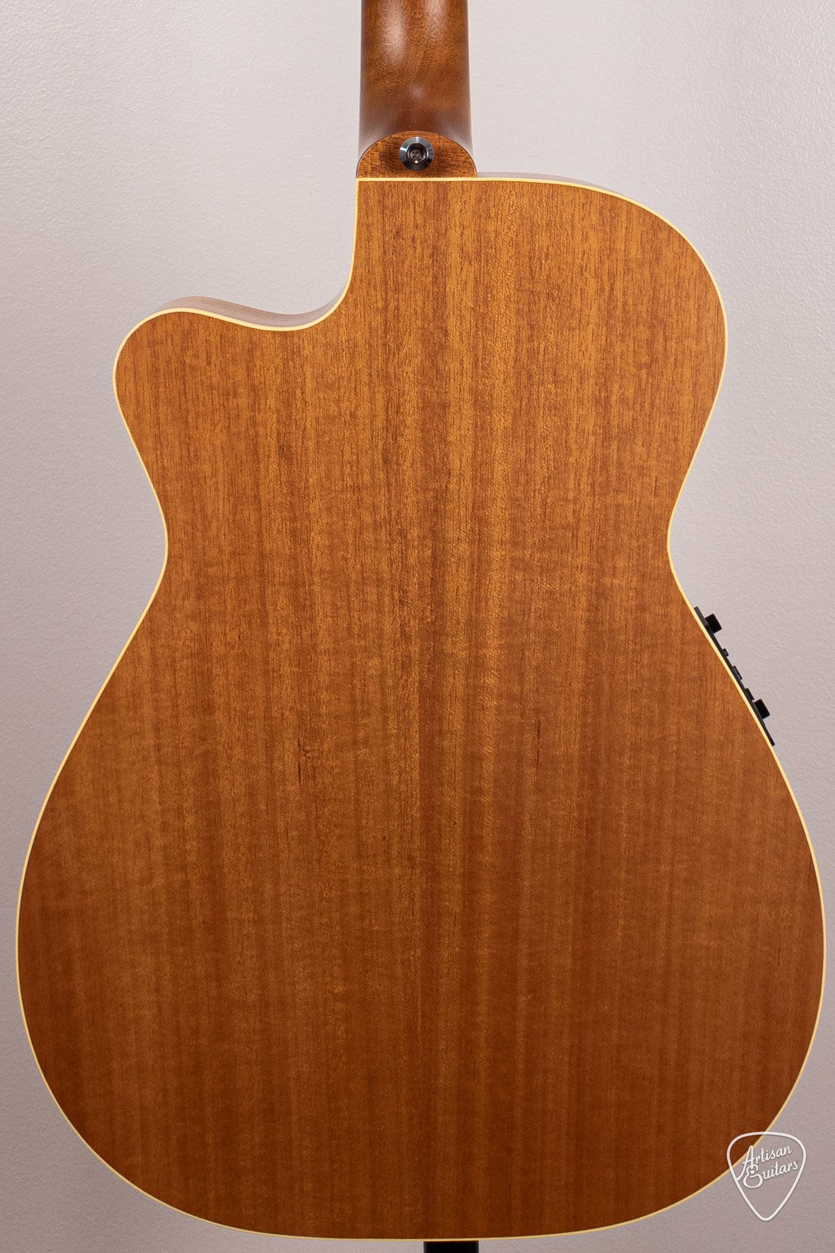 Maton Guitars EBG-808-TEC Tommy Emmanuel Cutaway - 16970