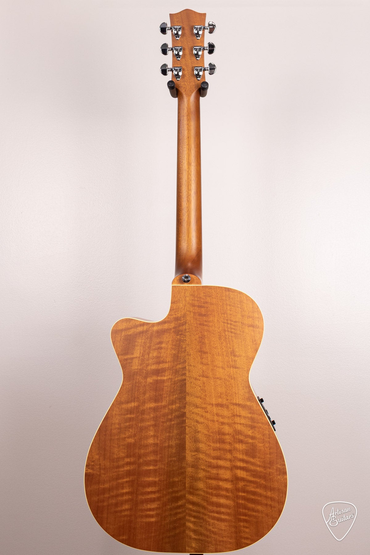 Maton Guitars EBG-808-TEC Tommy Emmanuel Cutaway - 16996