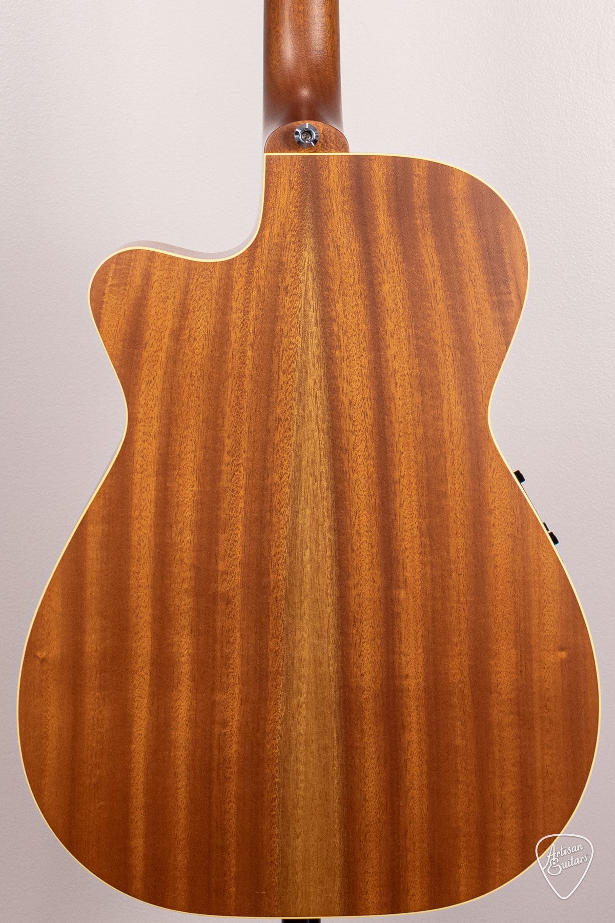 Maton Guitars EBG-808-TEC Tommy Emmanuel Cutaway - 17076