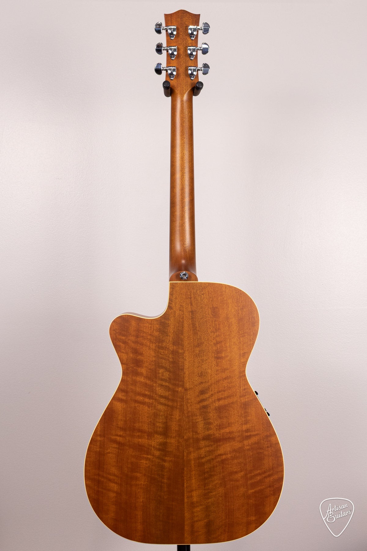 Maton Guitars EBG-808-TEC Tommy Emmanuel Cutaway - 17075