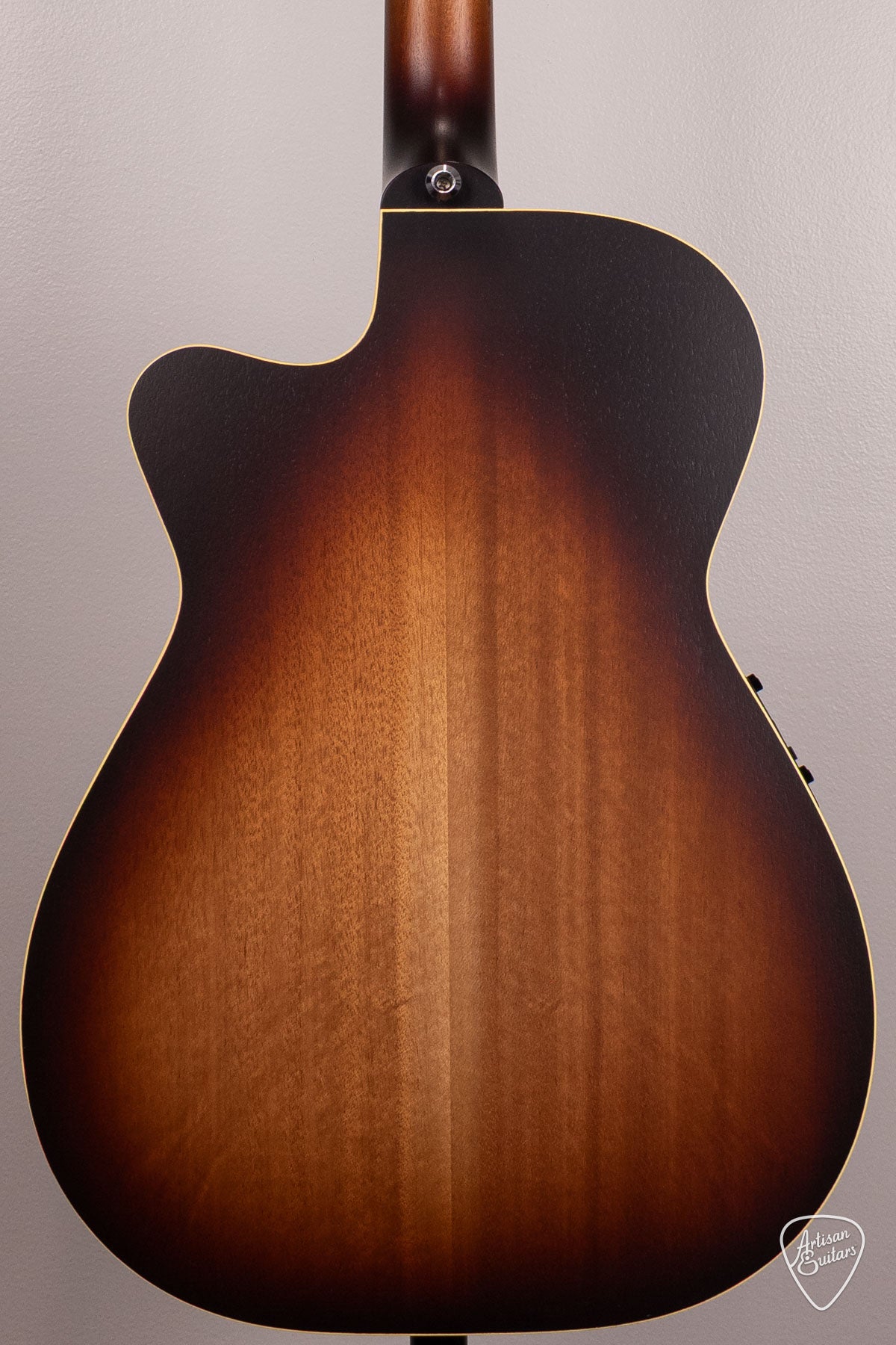 Maton Guitars EBG-808-TEC Tommy Emmanuel Cutaway - 17086