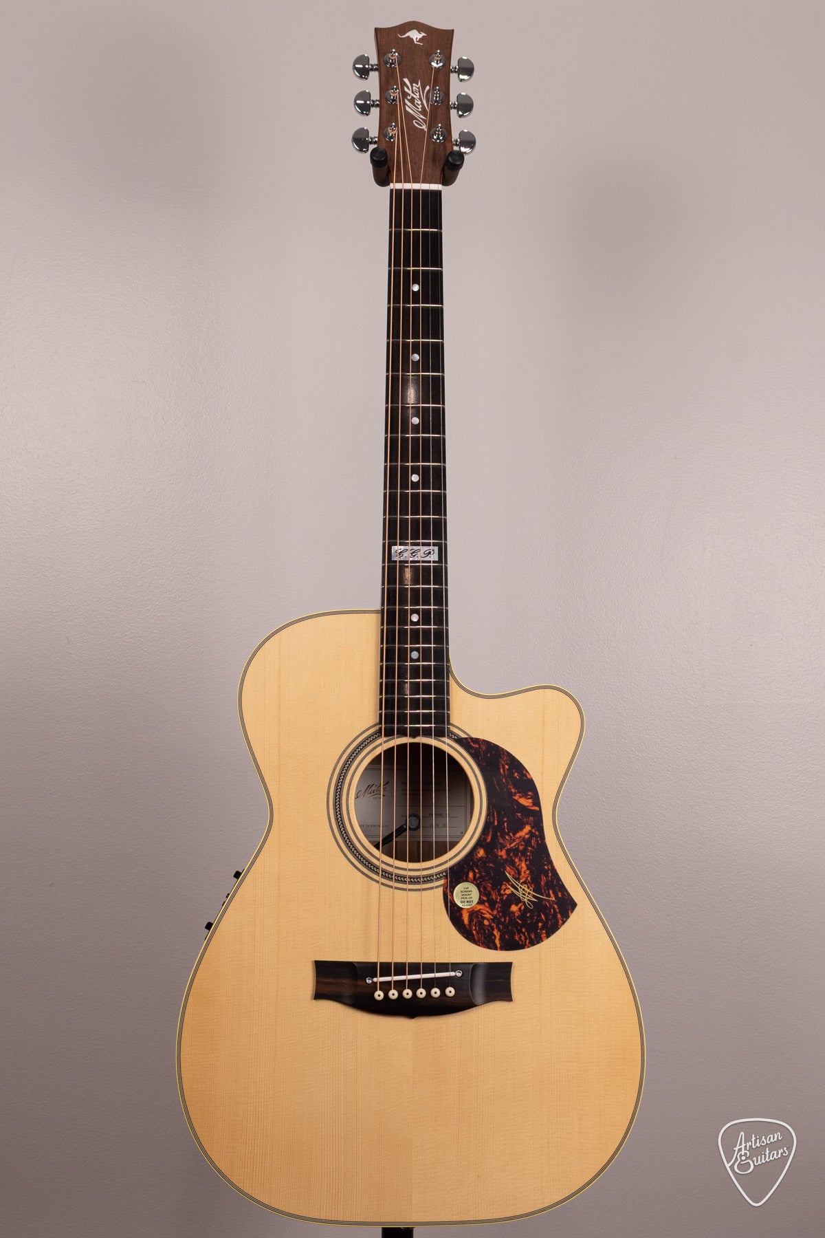 Maton Guitars EBG-808-TEC Tommy Emmanuel Cutaway - 17088