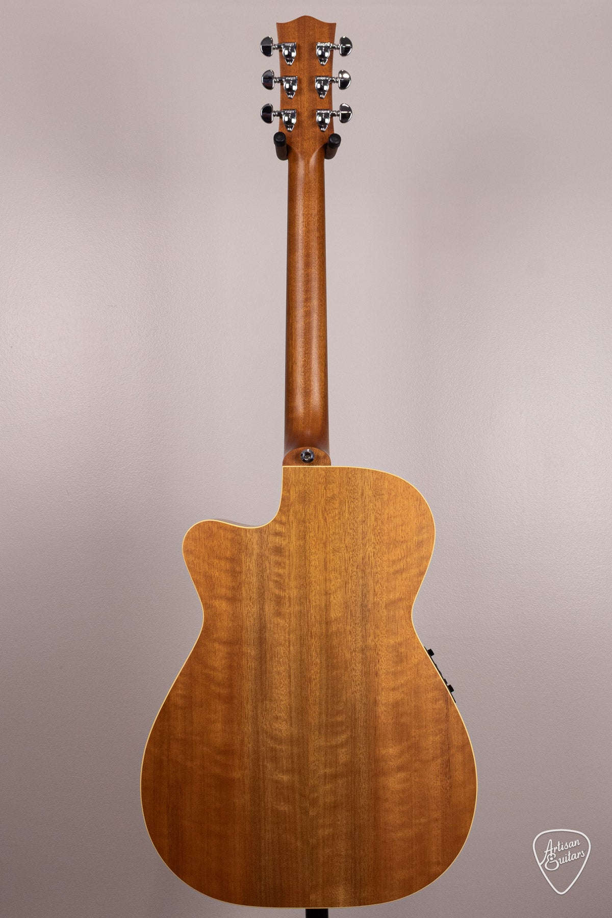 Maton Guitars EBG-808-TEC Tommy Emmanuel Cutaway - 17088