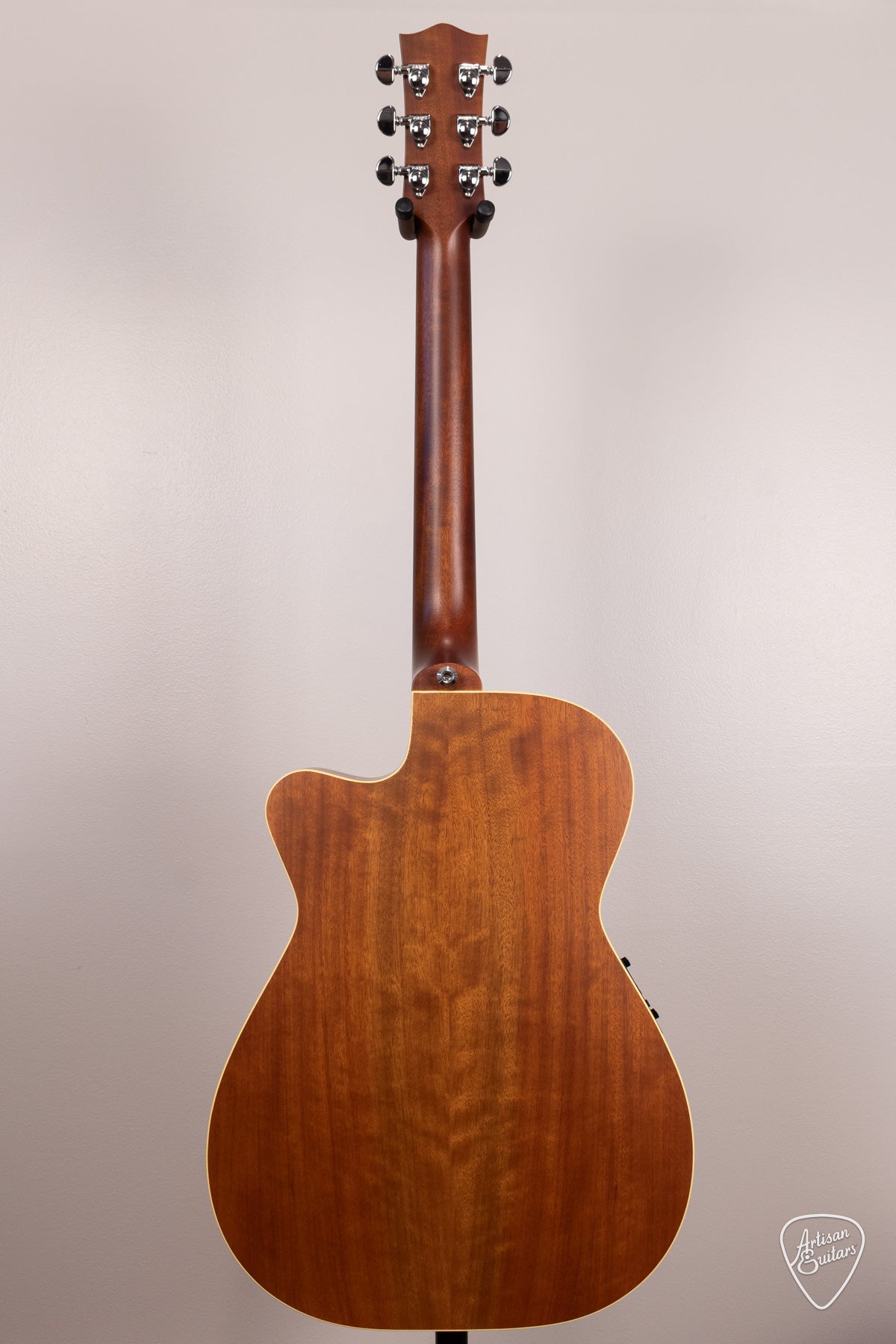 Maton Guitars EBG-808-TEC Tommy Emmanuel Cutaway - 17130