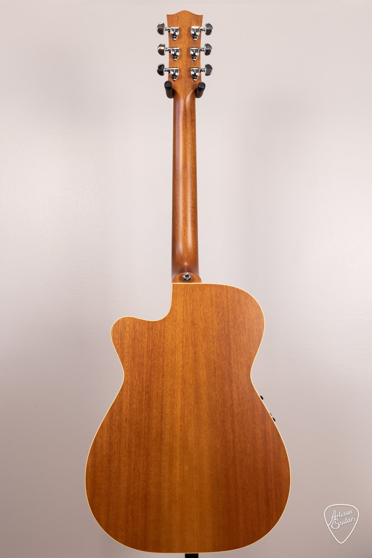 Maton Guitars EBG-808-TEC Tommy Emmanuel Cutaway - 17129