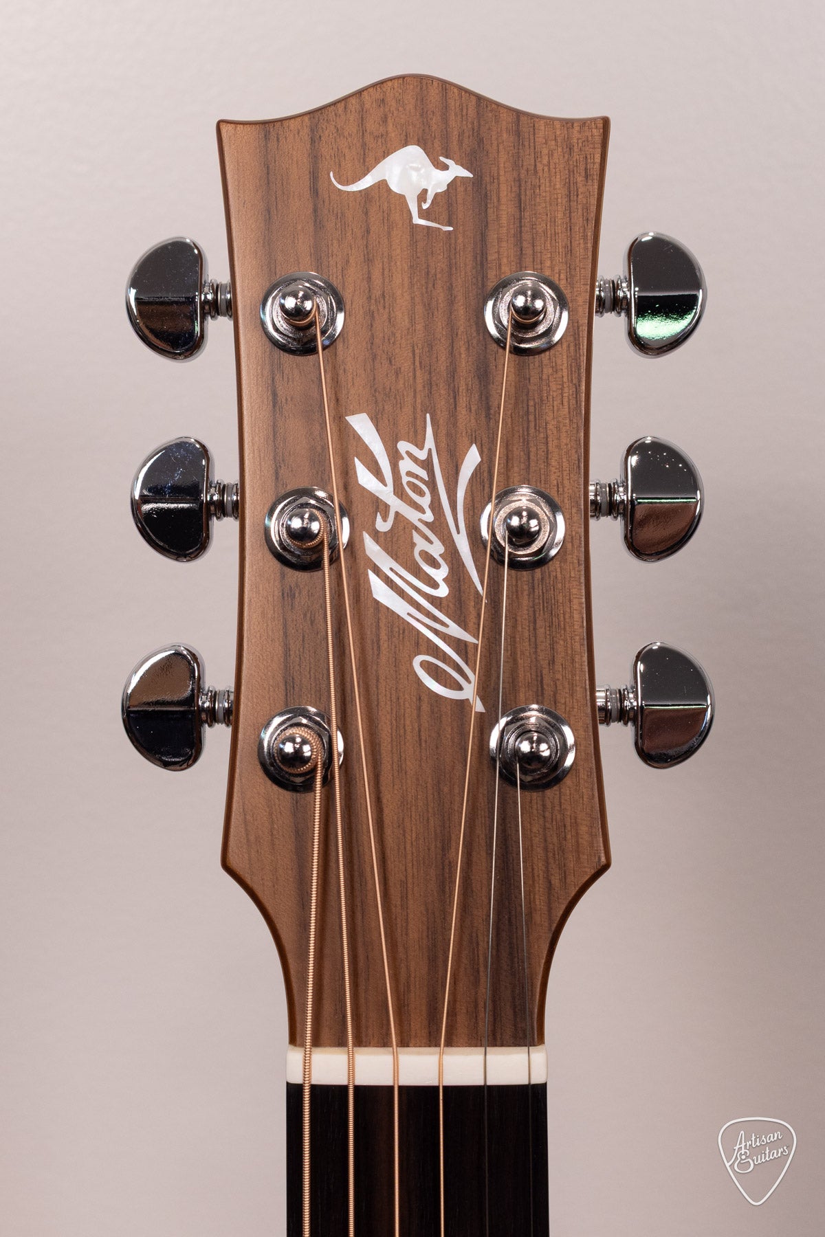 Maton Guitars EBG-808-TEC Tommy Emmanuel Cutaway - 17129