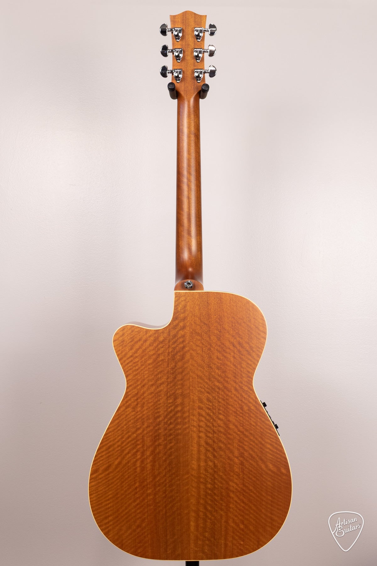 Maton Guitars EBG-808-TEC Tommy Emmanuel Cutaway - 17169