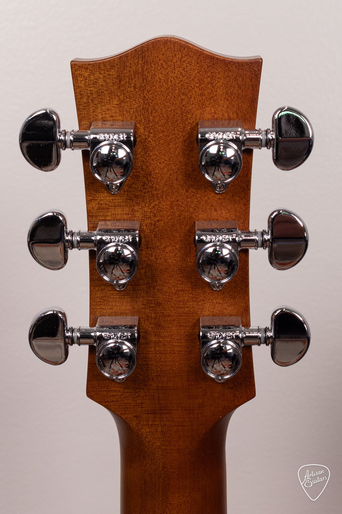 Maton Guitars EBG-808-TEC Tommy Emmanuel Cutaway - 17170