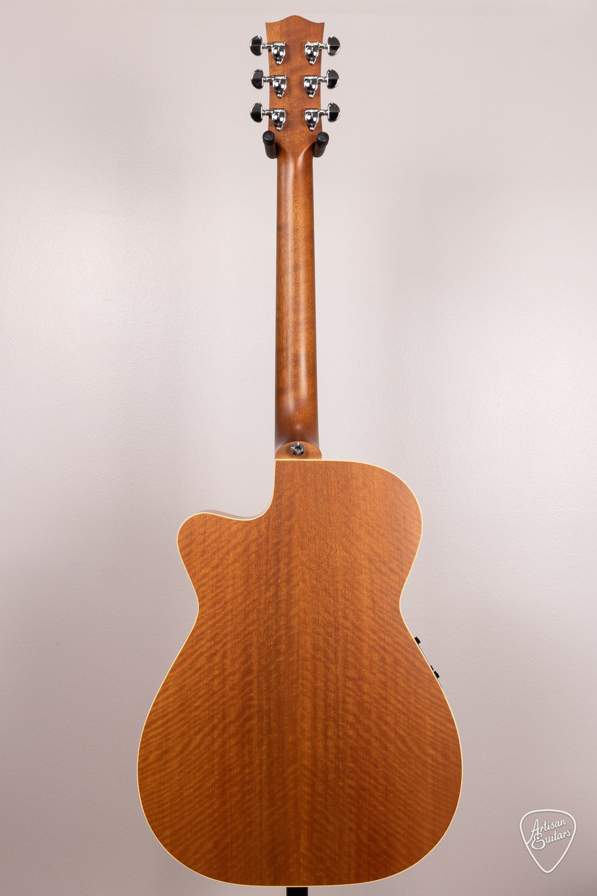 Maton Guitars EBG-808-TEC Tommy Emmanuel Cutaway - 17170