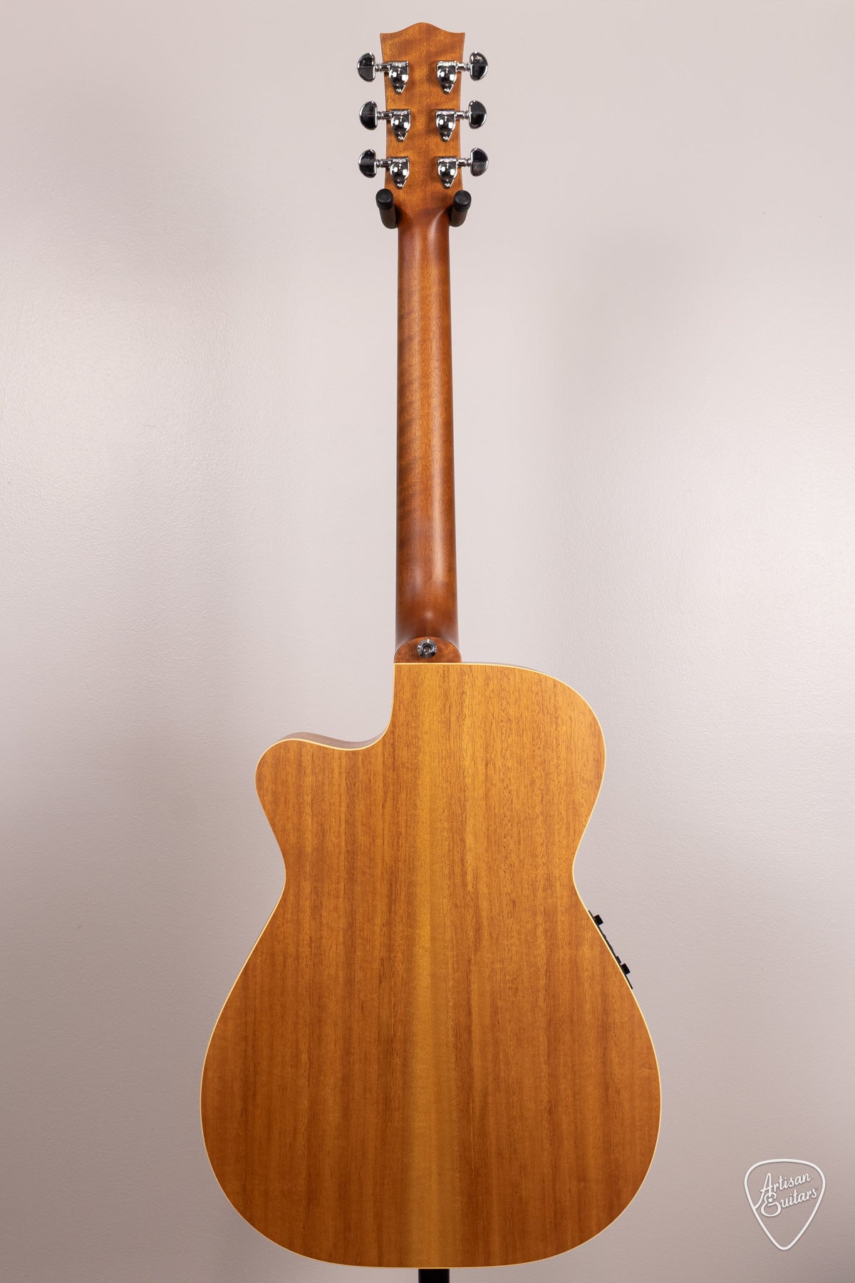 Maton Guitars EBG-808-TEC Tommy Emmanuel Cutaway - 17199
