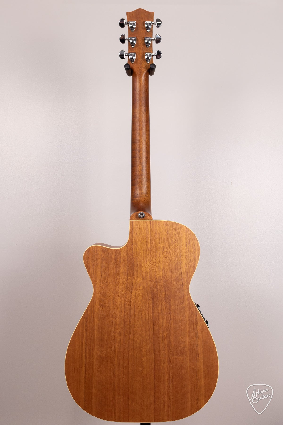 Maton Guitars EBG-808-TEC Tommy Emmanuel Cutaway - 17249