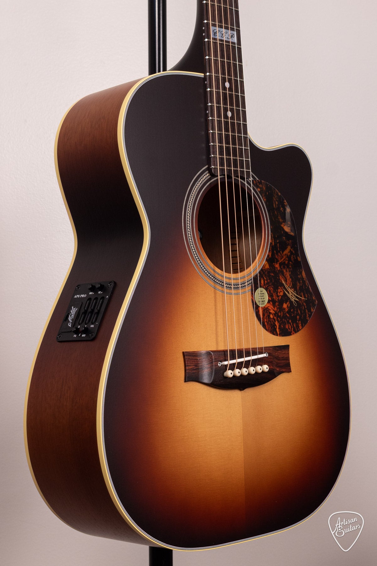 Maton Guitars EBG-808-TEC Tommy Emmanuel Cutaway - 17220