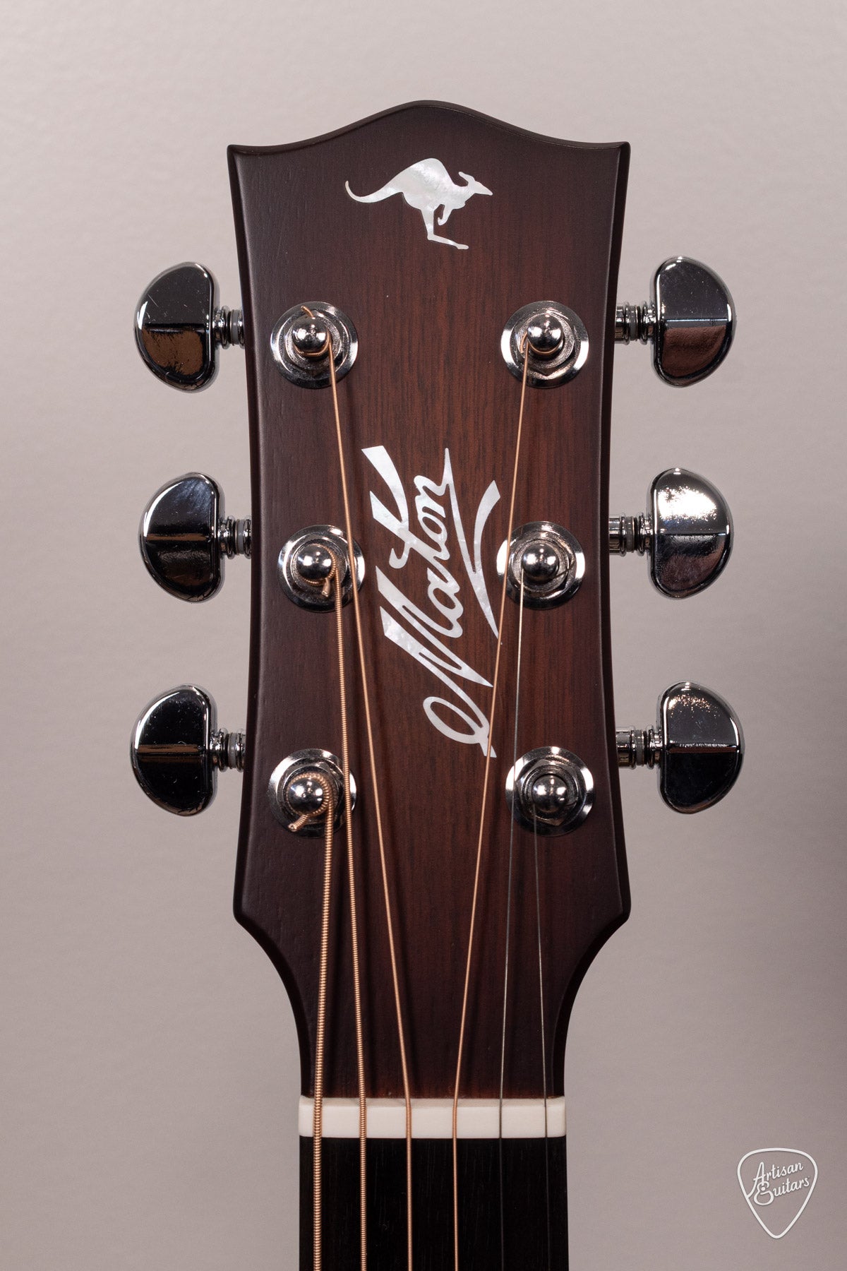 Maton Guitars EBG-808-TEC Tommy Emmanuel Cutaway - 17062
