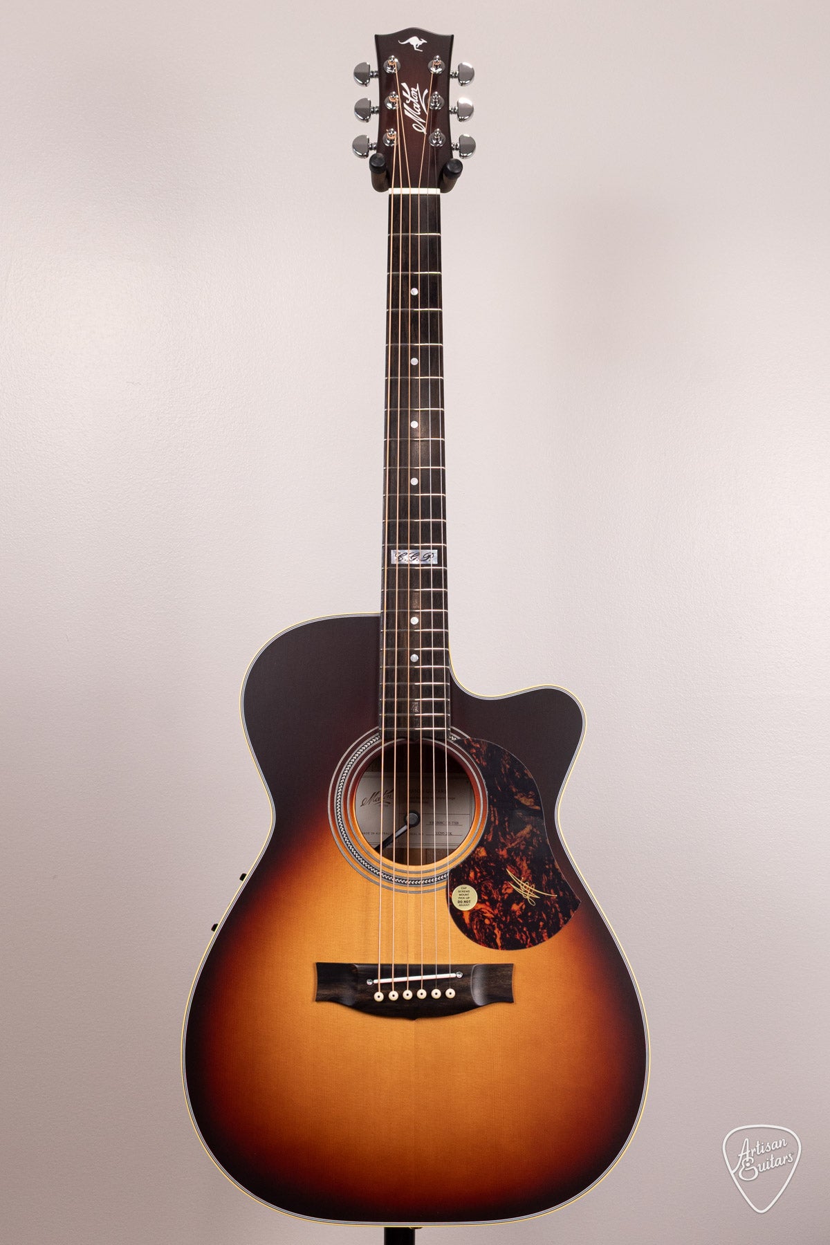 Maton Guitars EBG-808-TEC Tommy Emmanuel Cutaway - 17056
