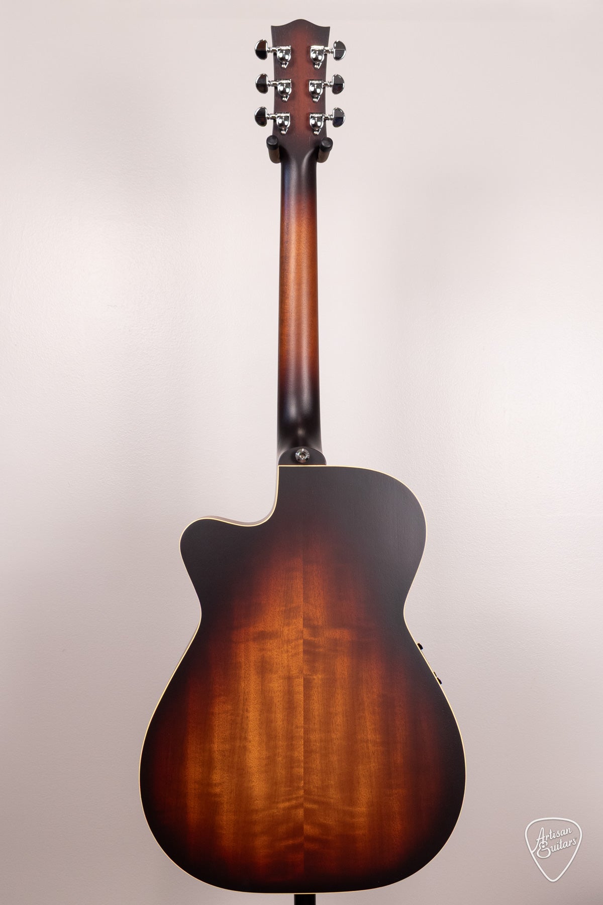 Maton Guitars EBG-808-TEC Tommy Emmanuel Cutaway - 17171