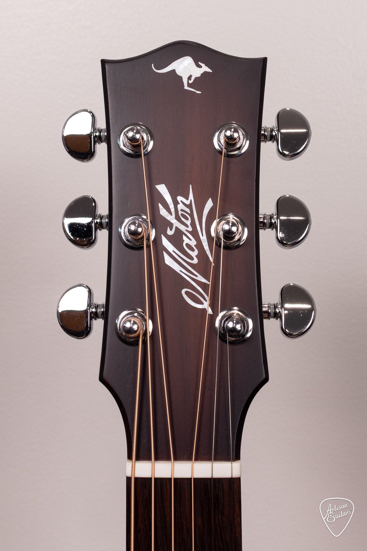 Maton Guitars EBG-808-TEC Tommy Emmanuel Cutaway - 17171