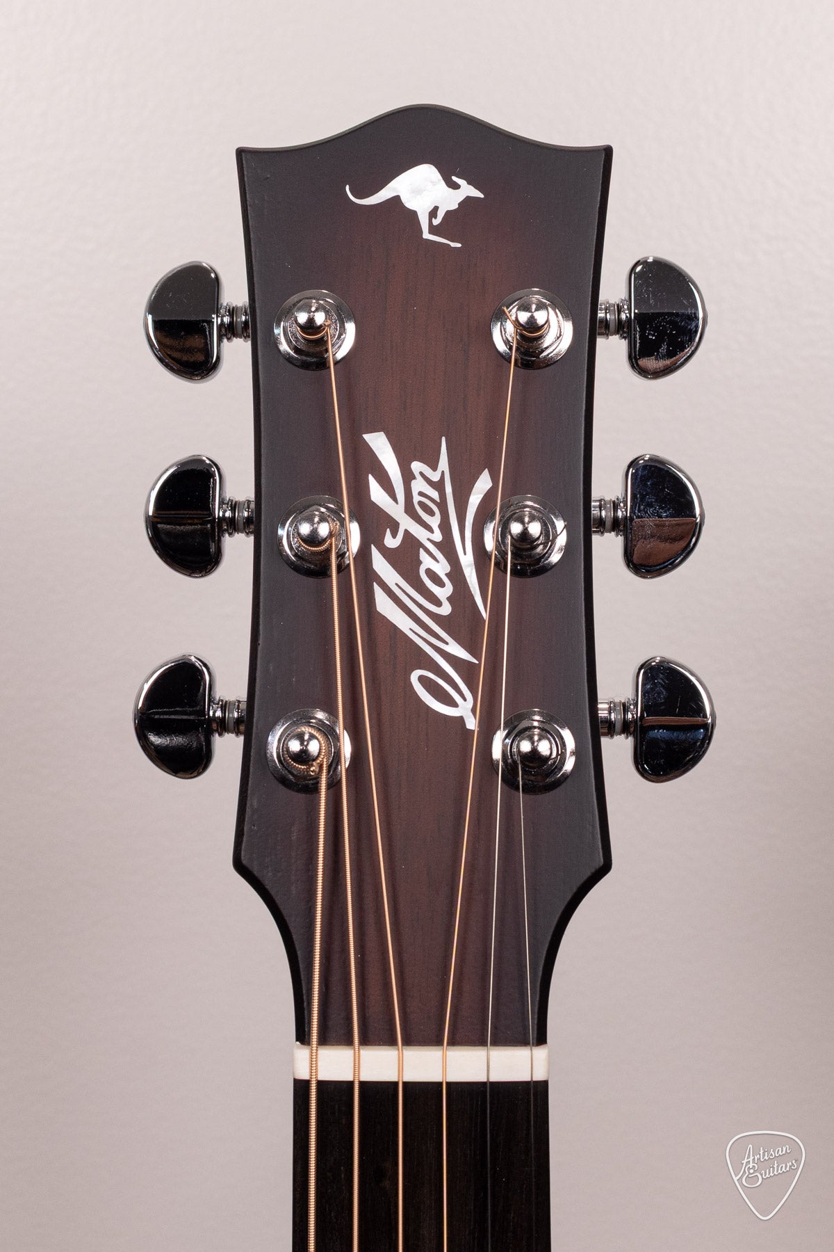 Maton Guitars EBG-808-TE Tommy Emmanuel Custom - 16999