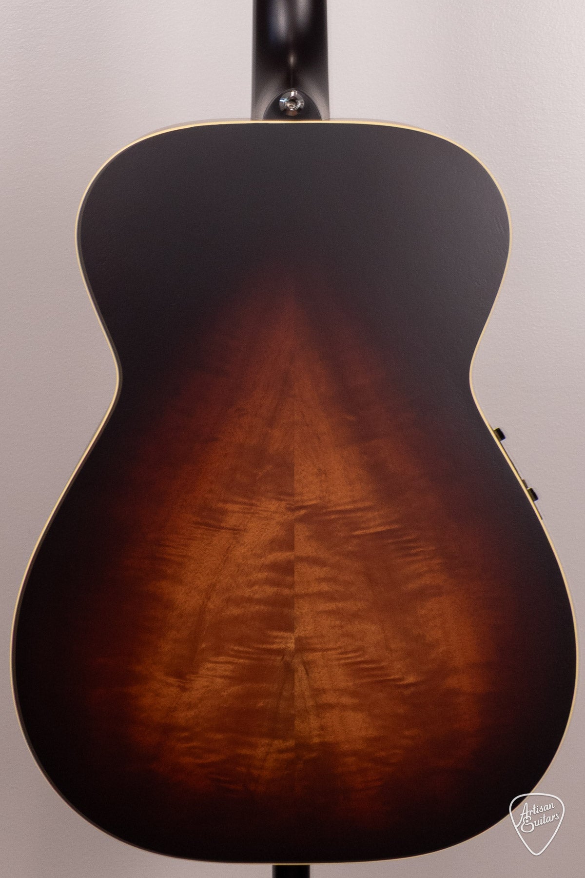 Maton Guitars EBG-808-TE Tommy Emmanuel Custom Sunburst - 17167