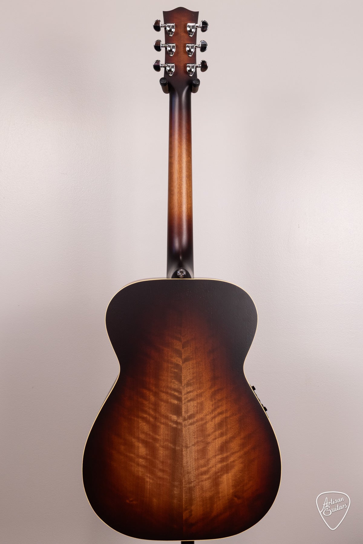 Maton Guitars EBG-808-TE Tommy Emmanuel Custom Sunburst - 17250