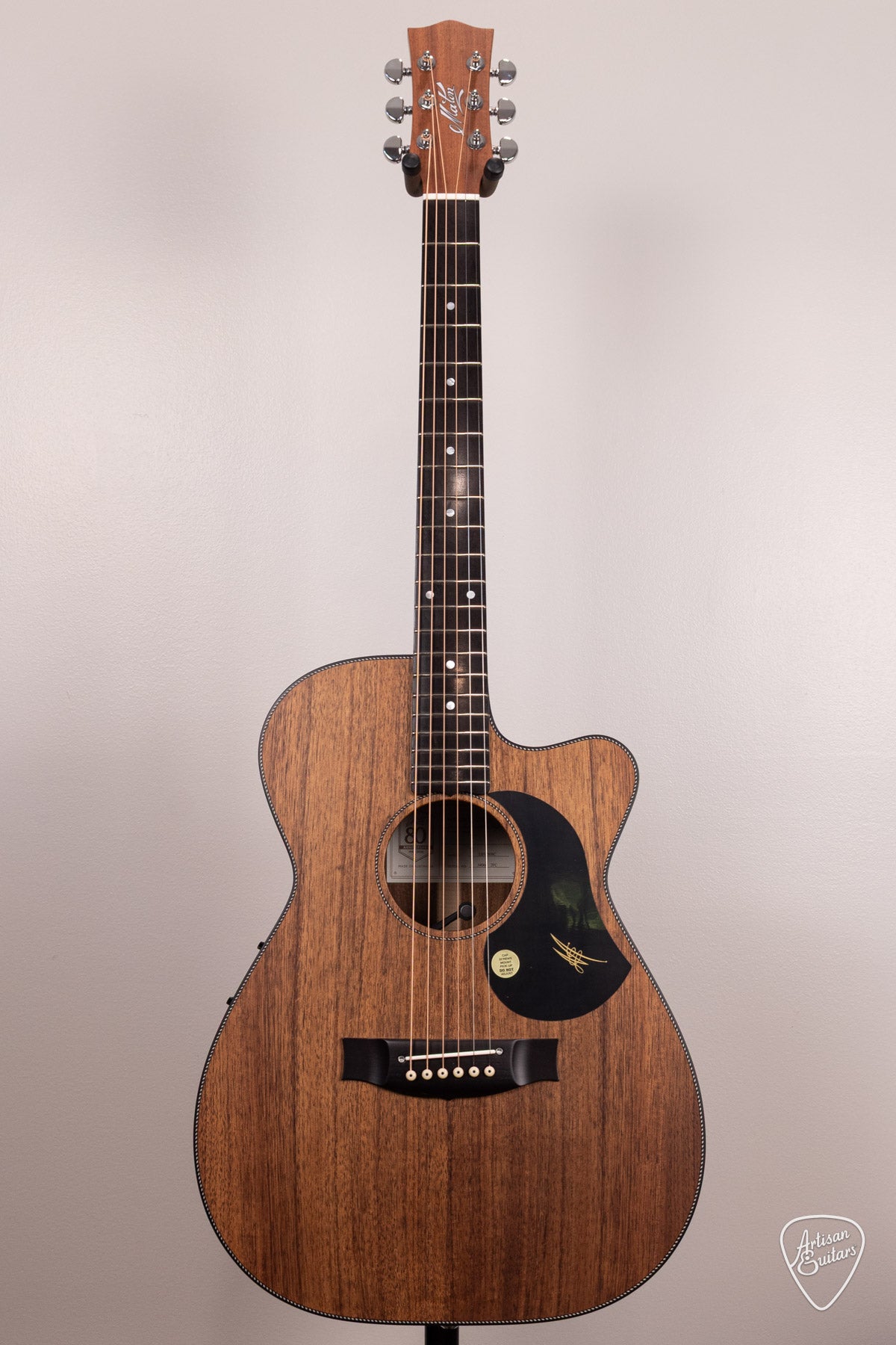 Maton Guitars All-Blackwood EBW-808C Cutaway - 17128