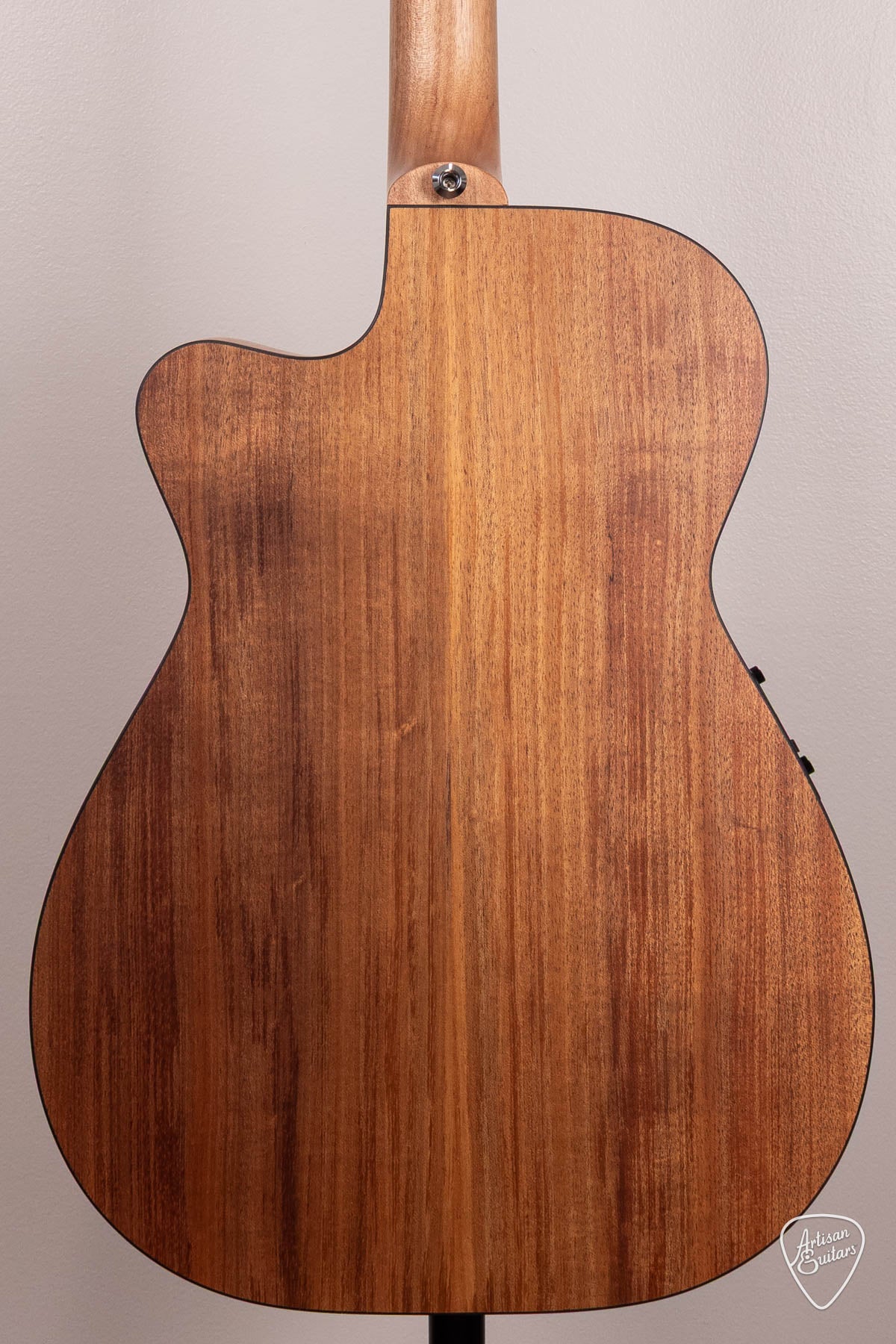 Maton Guitars All-Blackwood EBW-808C Cutaway - 17222