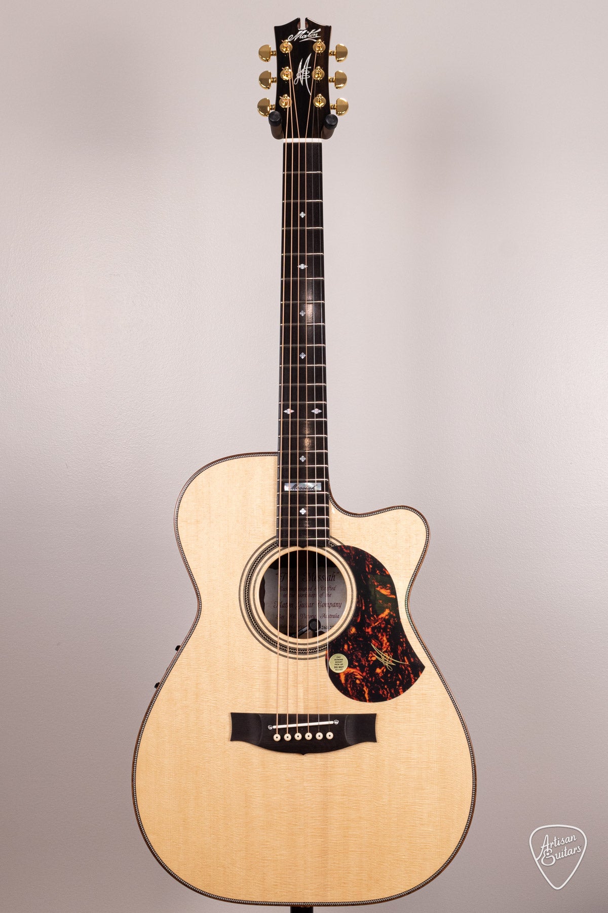 Maton Guitars EM100C-808 Messiah Cutaway - 16945