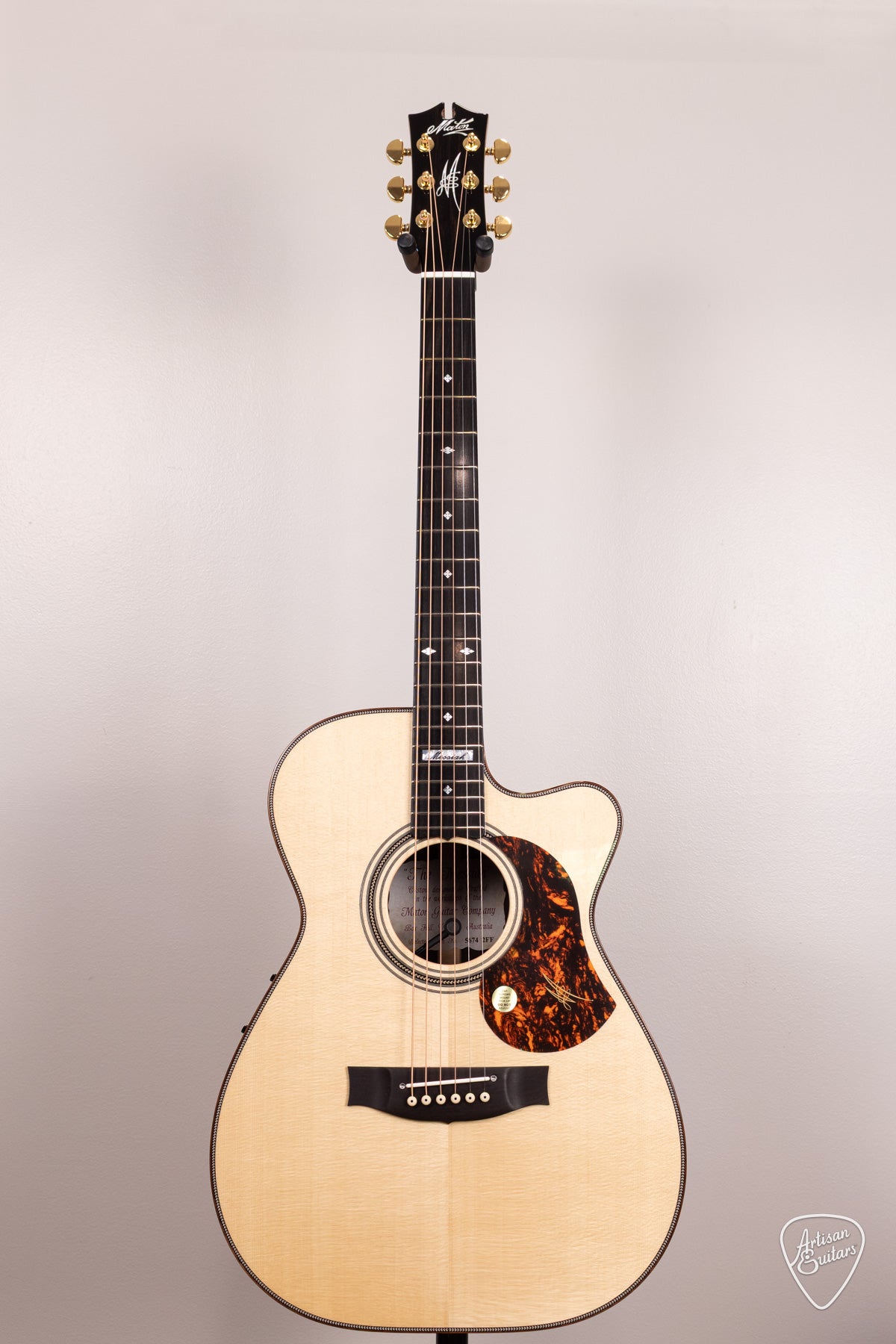 Maton Guitars EM100C-808 Messiah Cutaway - 17224
