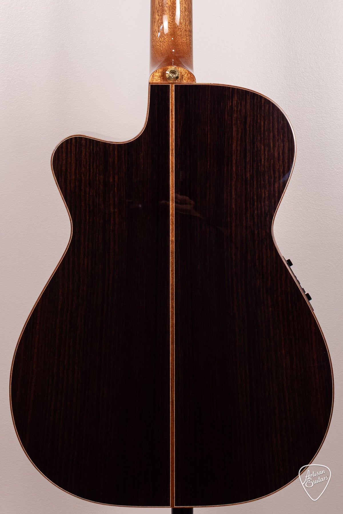 Maton Guitars EM100C-808 Messiah Cutaway - 17224