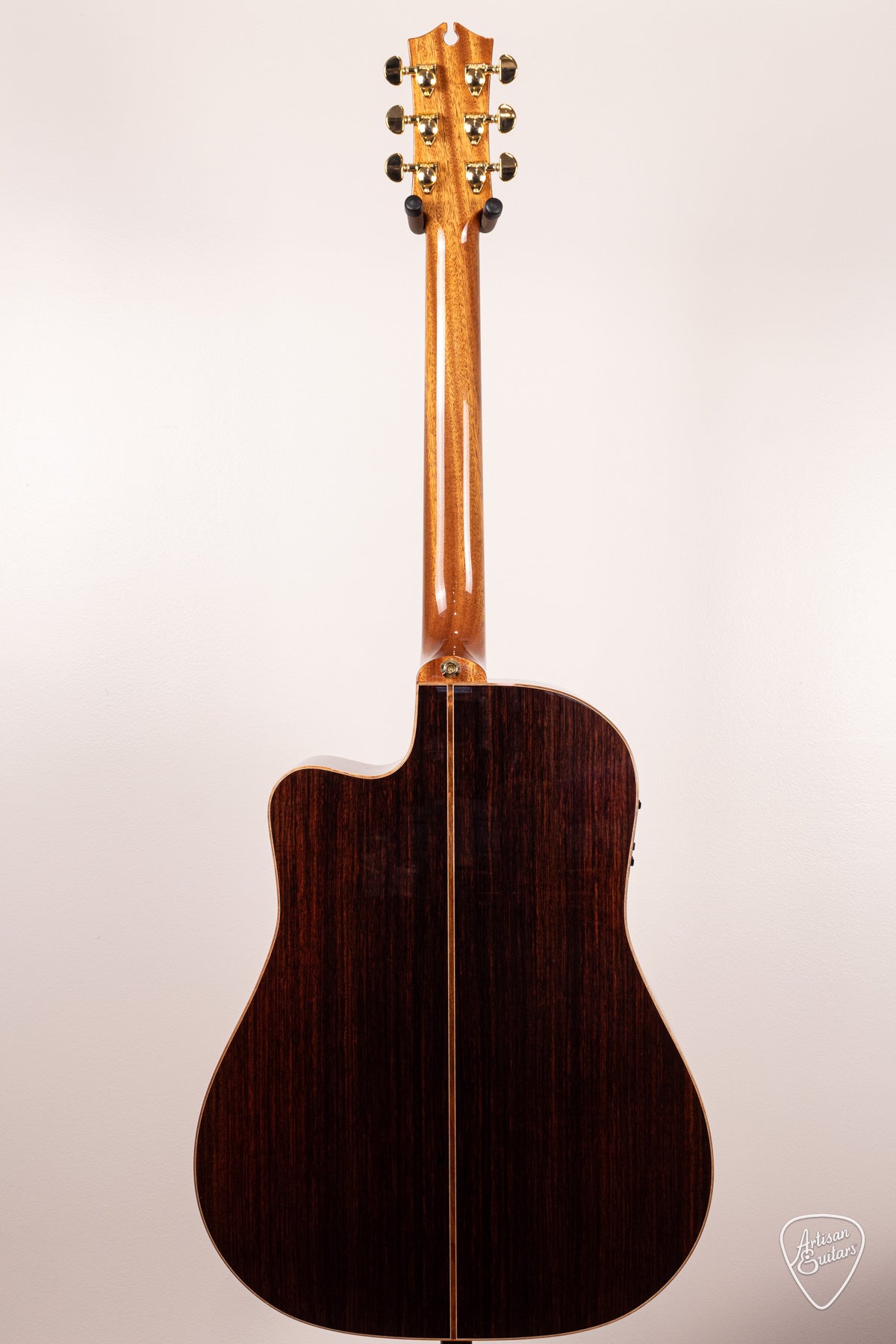 Maton Guitars EM100C Messiah Dreadnought Cutaway - 16878