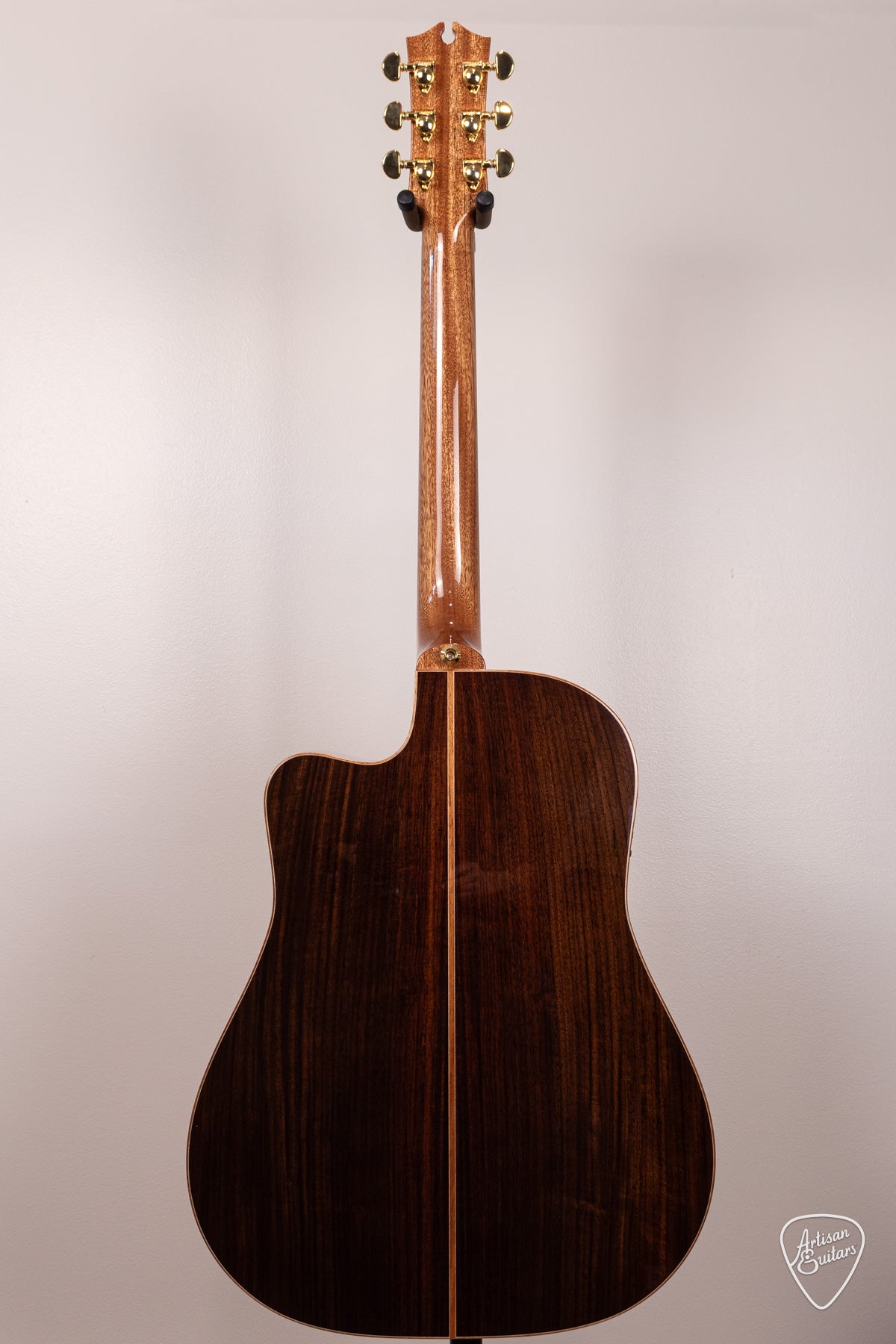 Maton Guitars EM100C Messiah Dreadnought - 17225