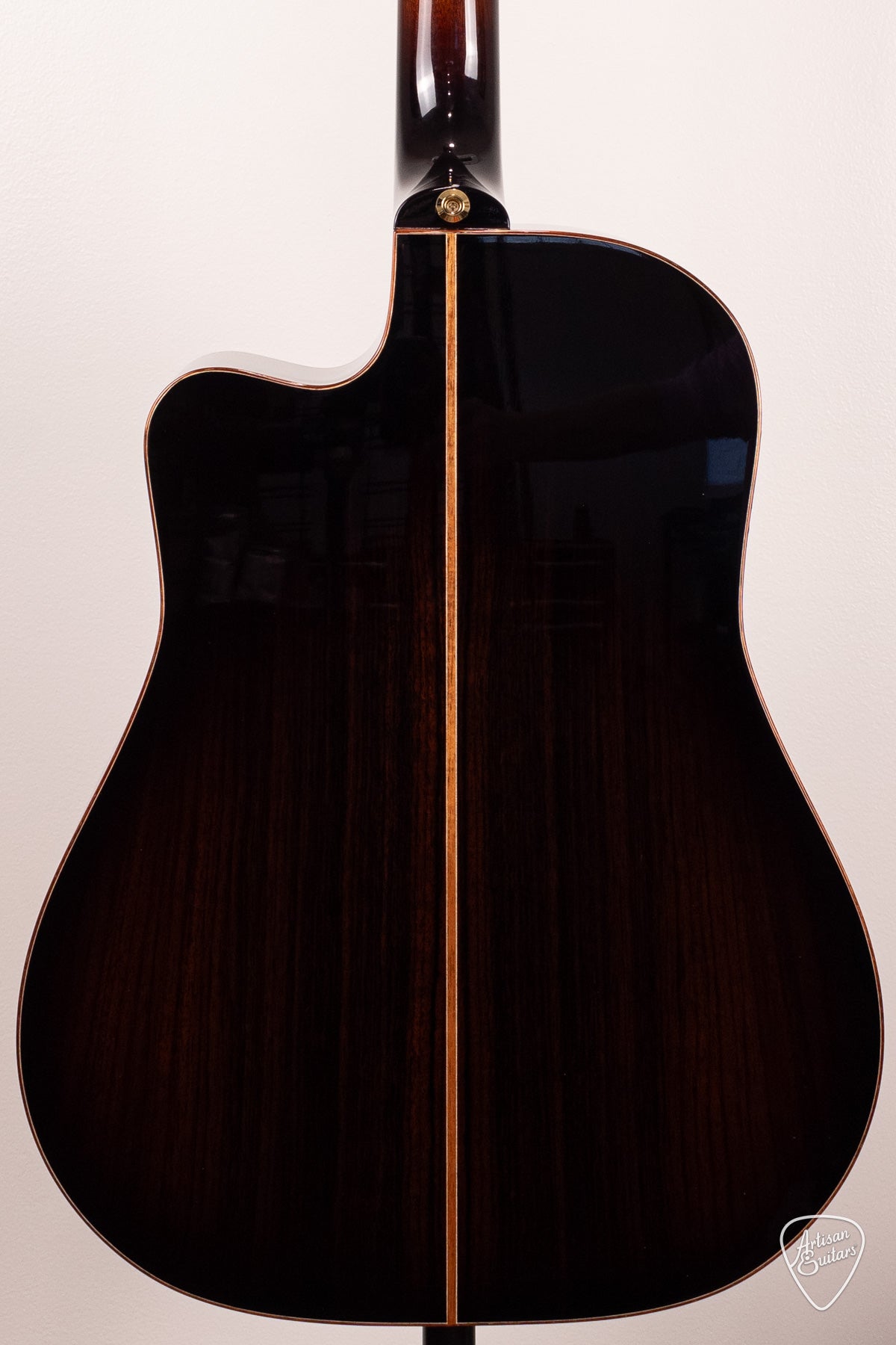 Maton Guitars EM100C Messiah Dreadnought Cutaway - 16877