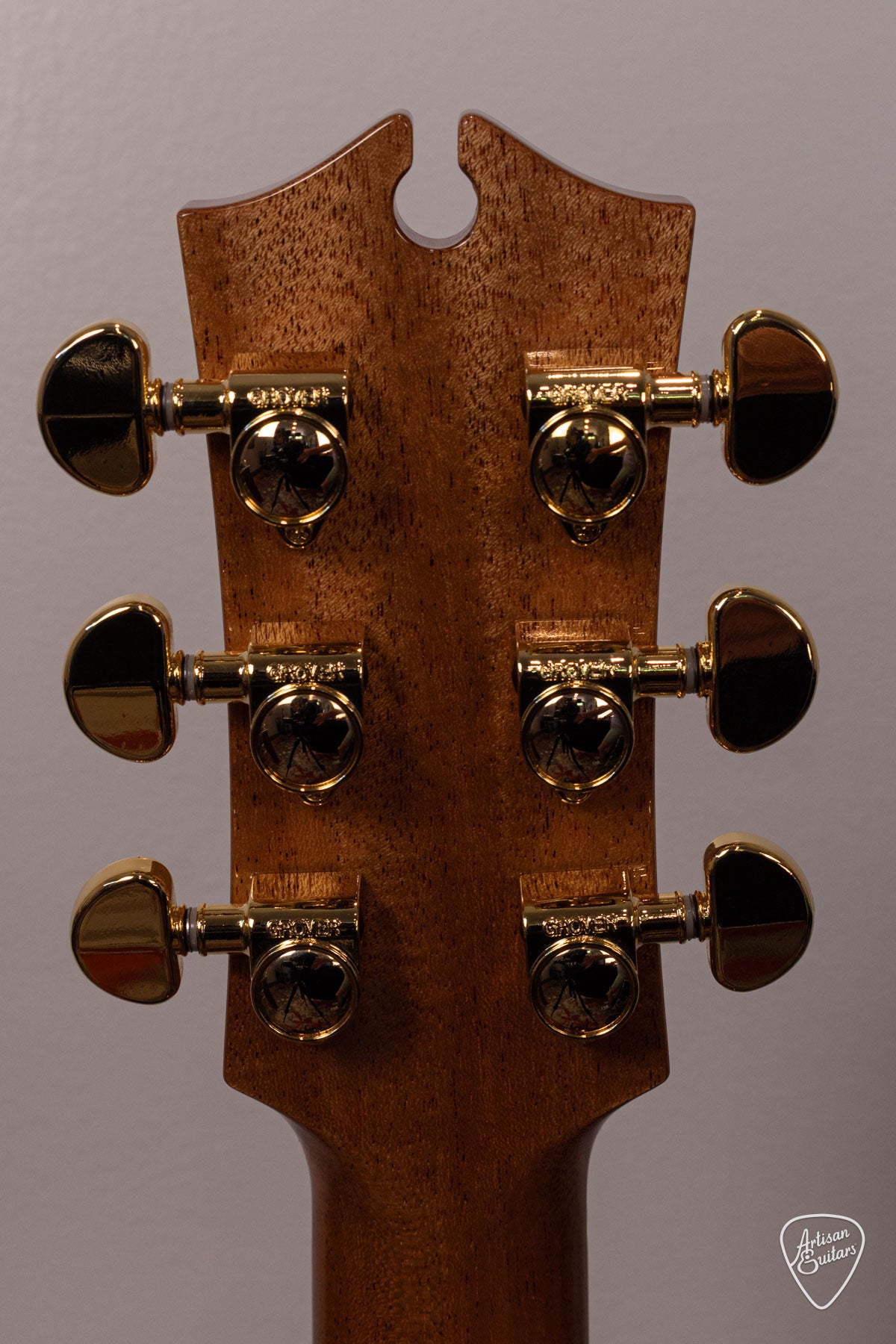 Maton Guitars EM100 Messiah Dreadnought - 17119