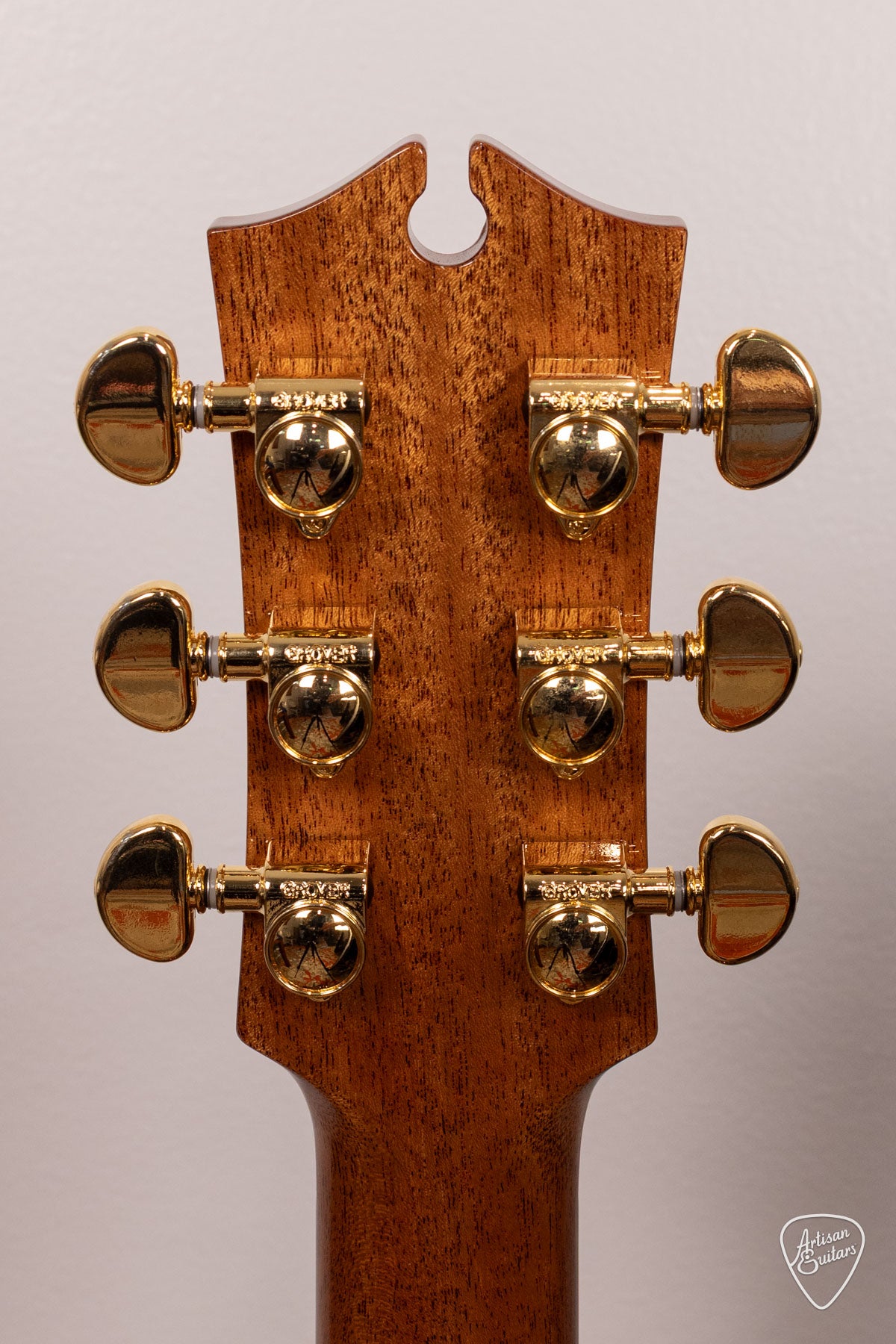 Maton Guitars EM100 Sunburst Messiah Dreadnought - 17219