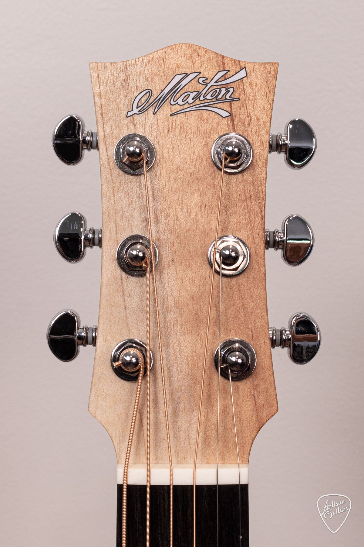 Maton Guitars EM6 Mini - 16948