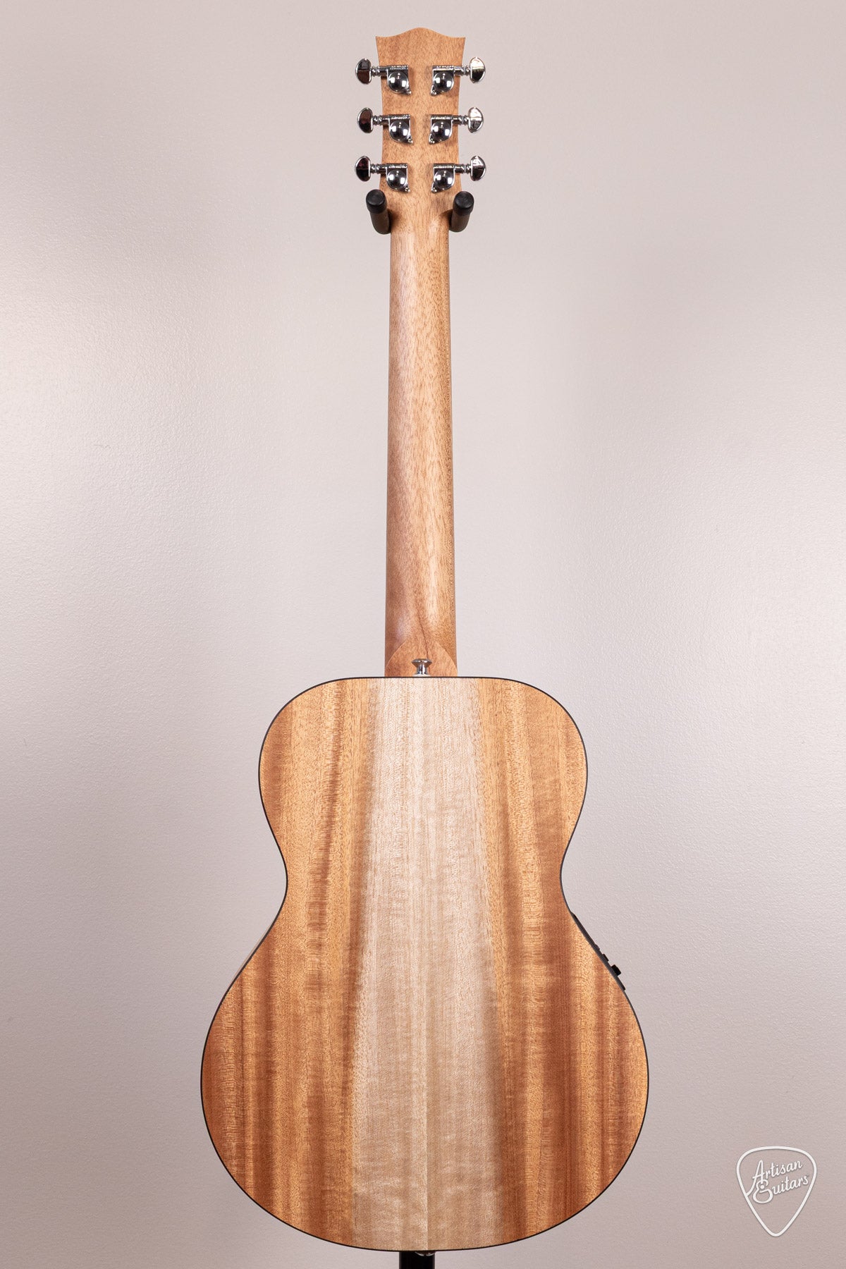 Maton Guitars EM6 Mini - 17100