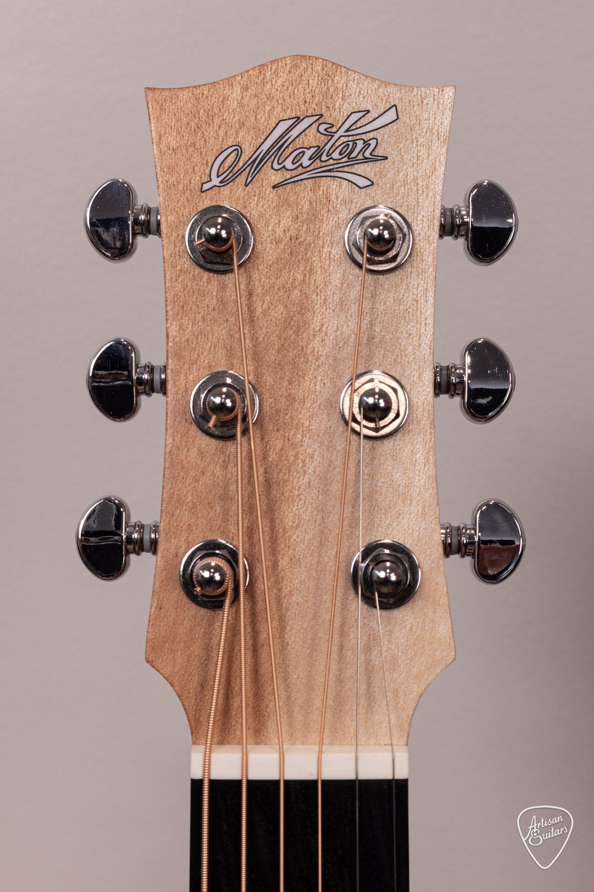 Maton Guitars EM6 Mini - 17098