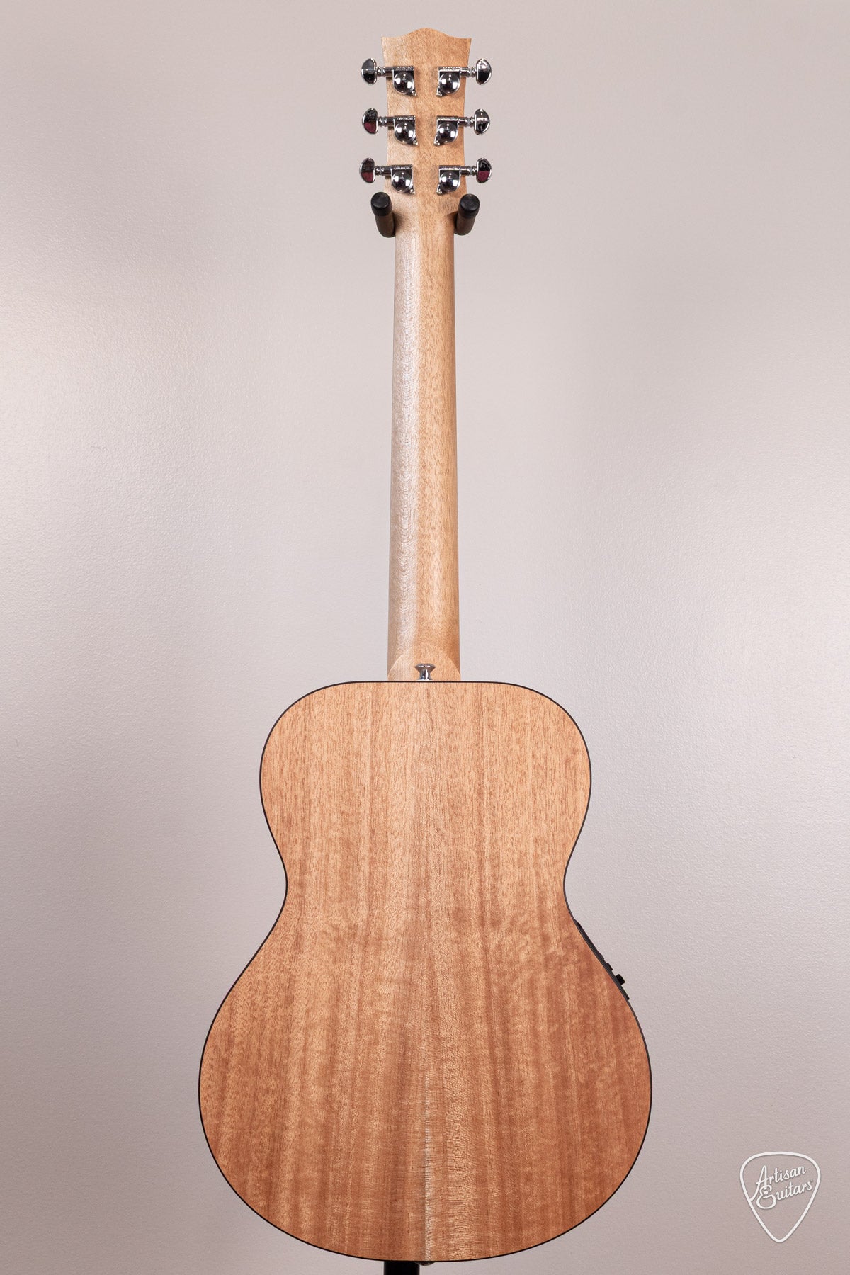 Maton Guitars EM6 Mini - 17098