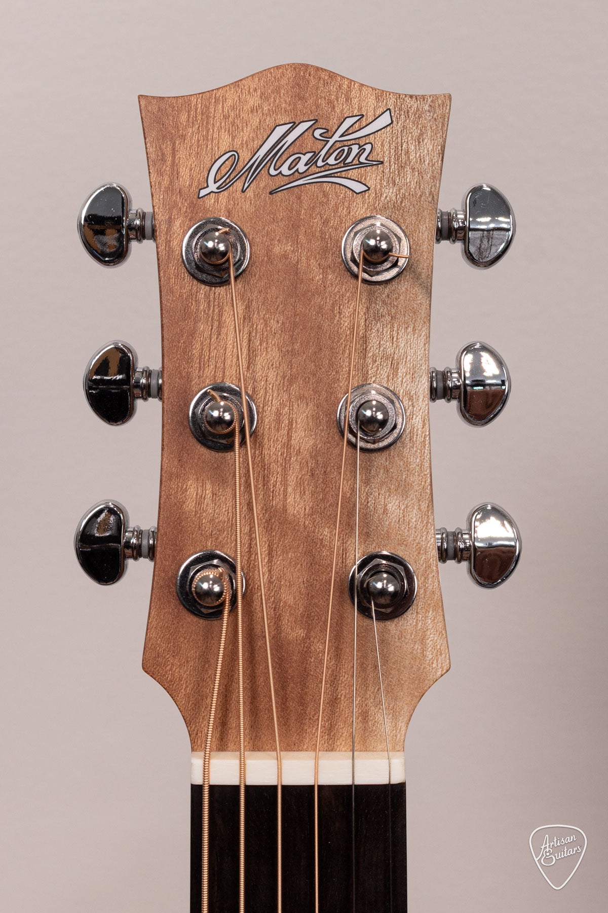 Maton Guitars EM6 Mini - 17138