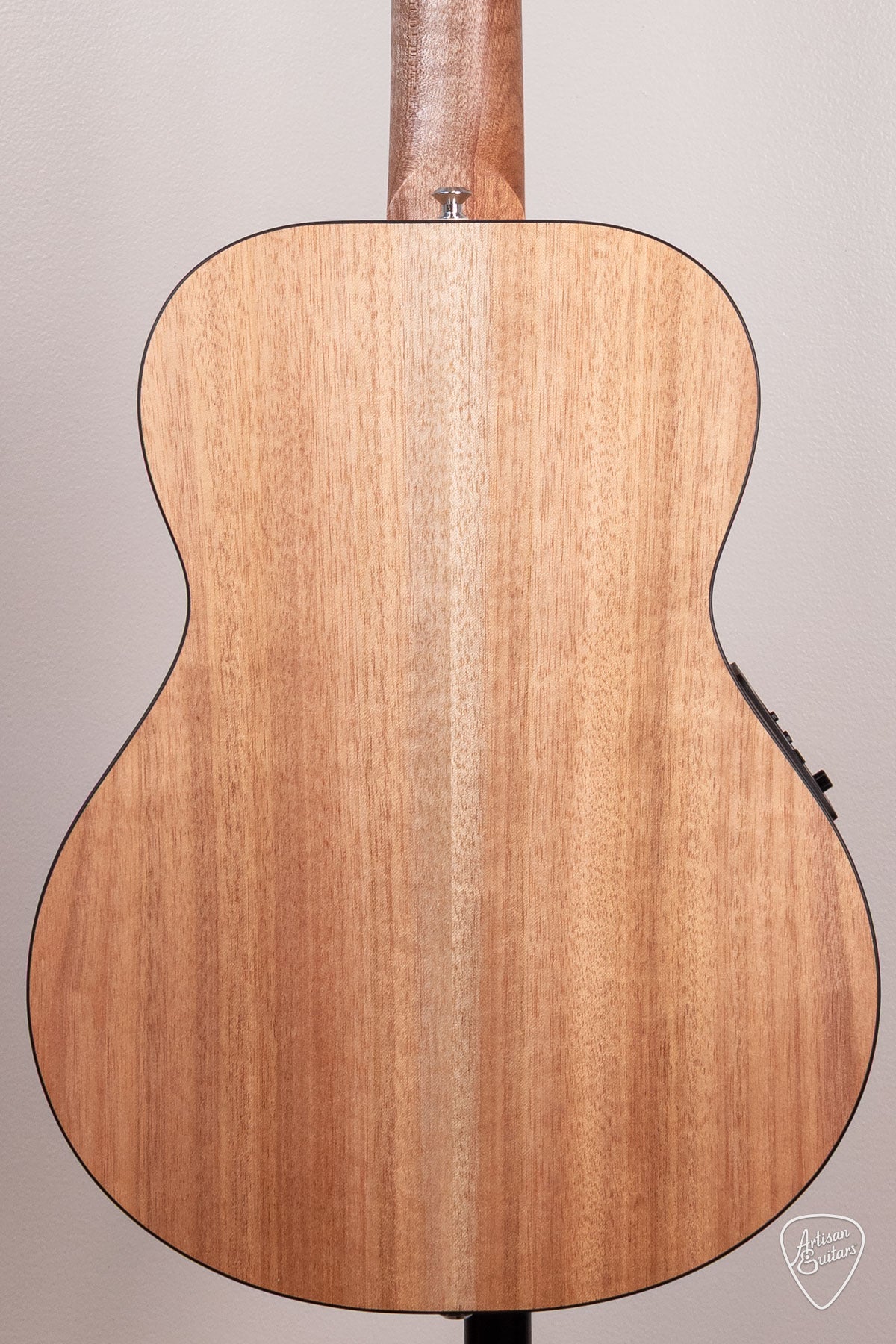 Maton Guitars EM6 Mini - 17139