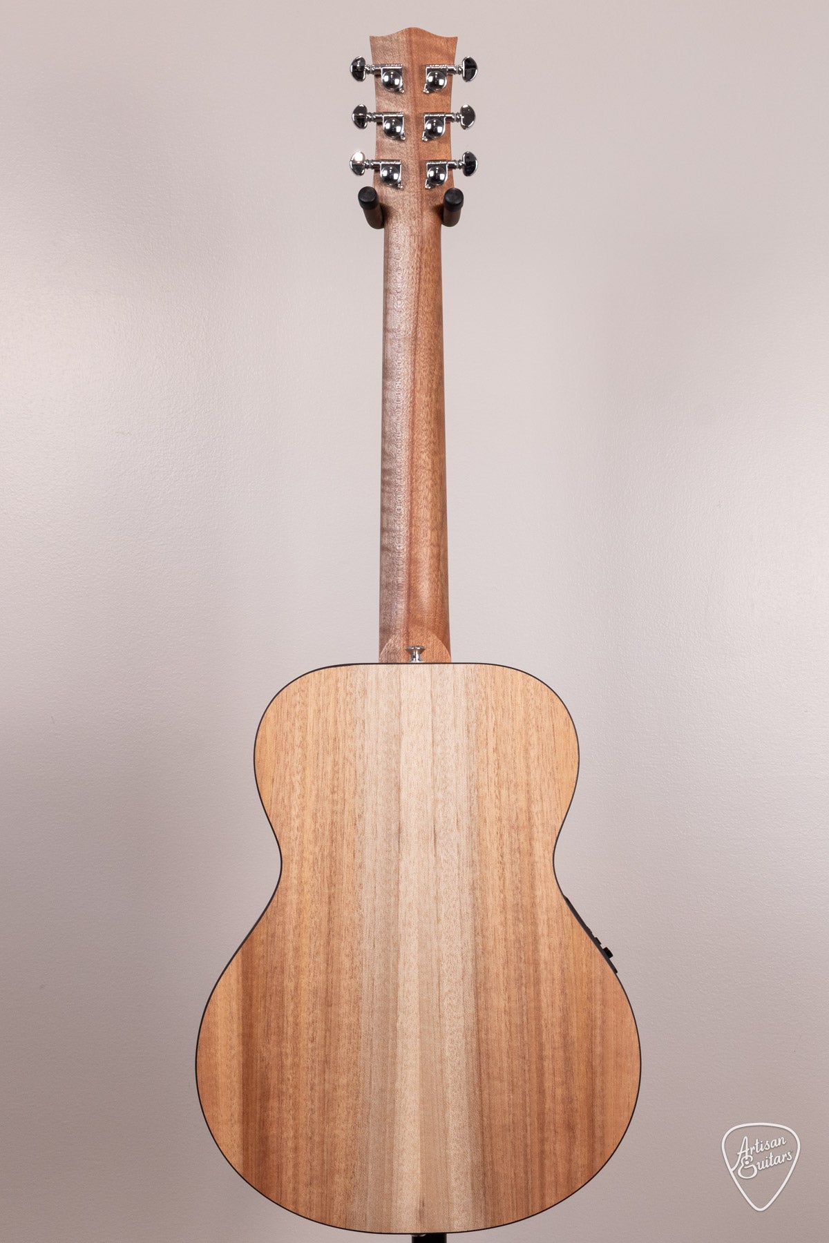 Maton Guitars EM6 Mini - 17140