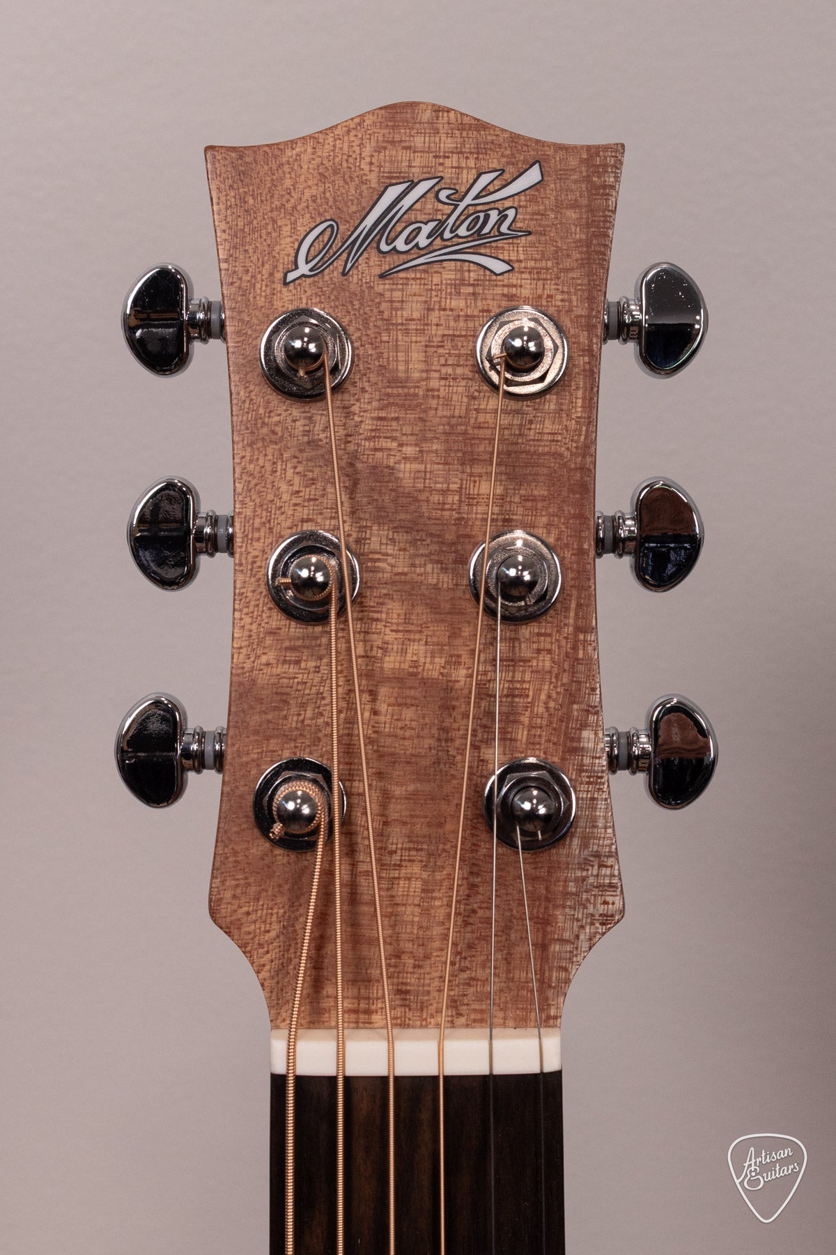 Maton Guitars EM6 Mini - 17142