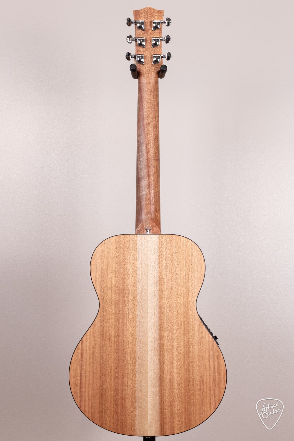 Maton Guitars EM6 Mini - 17142